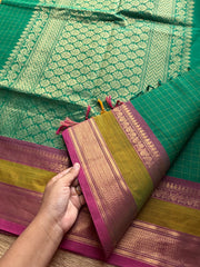RF64 Green checks pattern with rich Zari woven Pallu Kanchi cotton saree