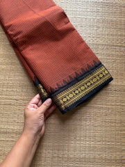 RF920 Rust orange with black ~ Vintage Podi Kattam Kanchi cotton saree with small border