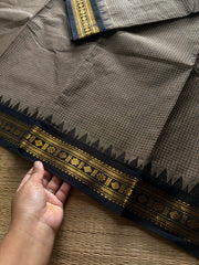RF919 Grey with black ~ Vintage Podi Kattam Kanchi cotton saree with small border