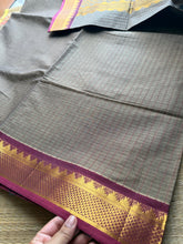 Grey with contrast small maroon zari small Thazhampoo border Kanchi cotton saree with rich Zari woven Pallu