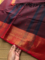 RF885 Kanchi cotton saree with handmade thread buttas ~ Dual tone Arakku shade