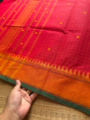 Chilli red shade Premium & soft Checks/ Kattam Pattern Kanchi cotton saree with handmade thread buttas