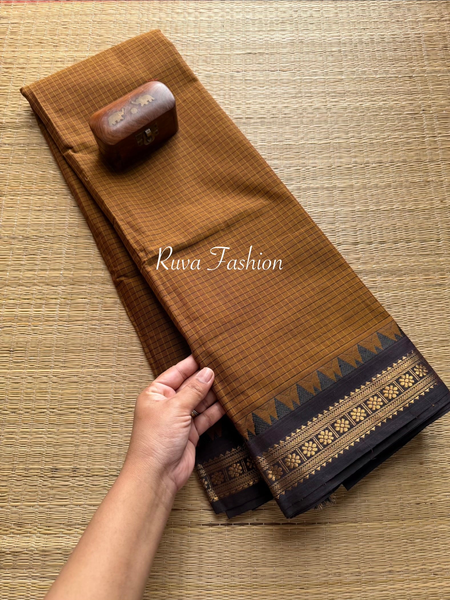 Honey Shade Small Checks / Podi Kattam Kanchi Cotton Saree