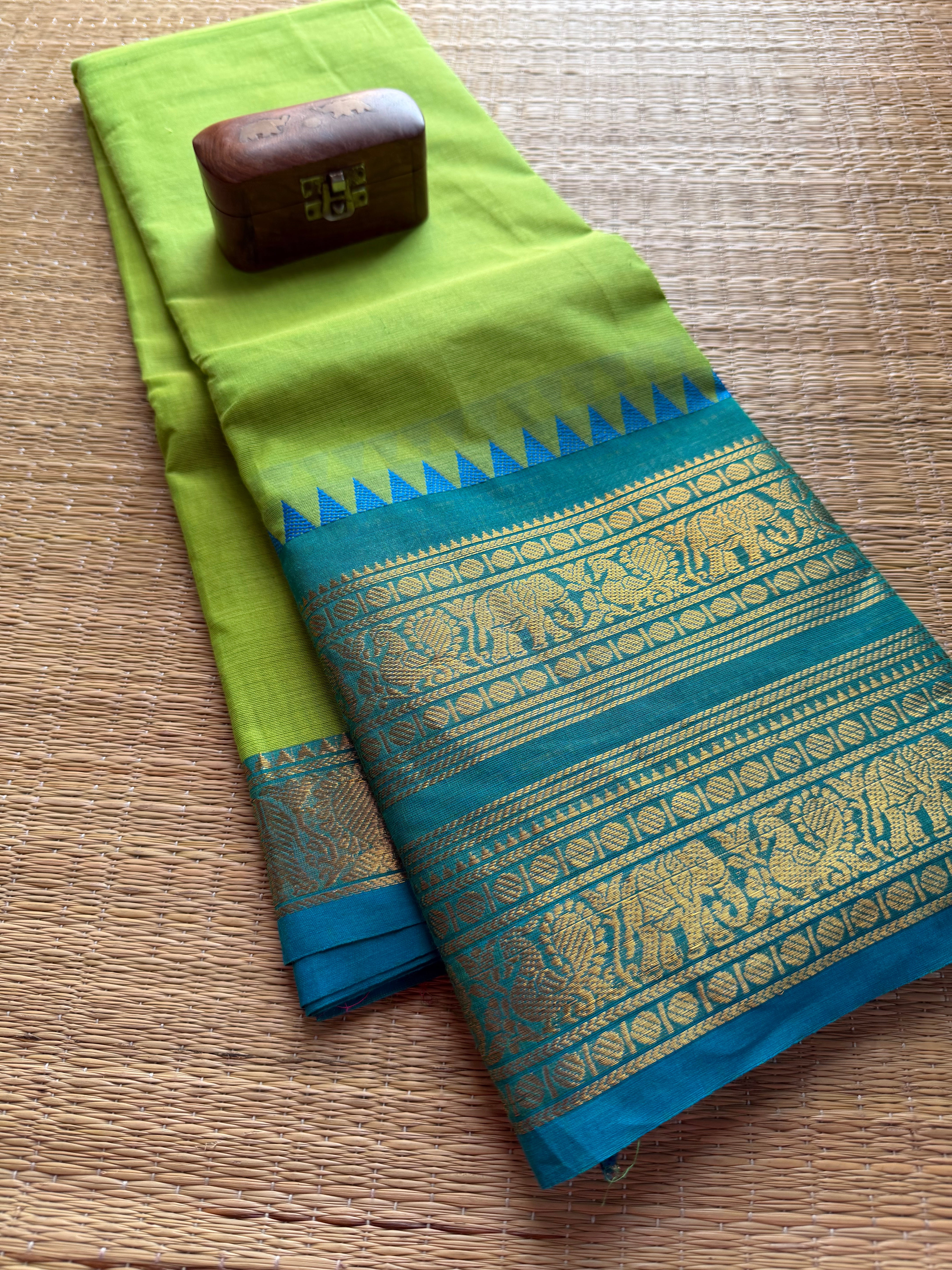 RF40 Light Green With sky blue combination Retta Patta border