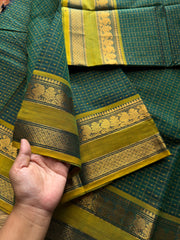 RF658 Lakshadeepam / 1000 Buttas checks / Kattam pattern Kanchi cotton saree : Emerald green shade
