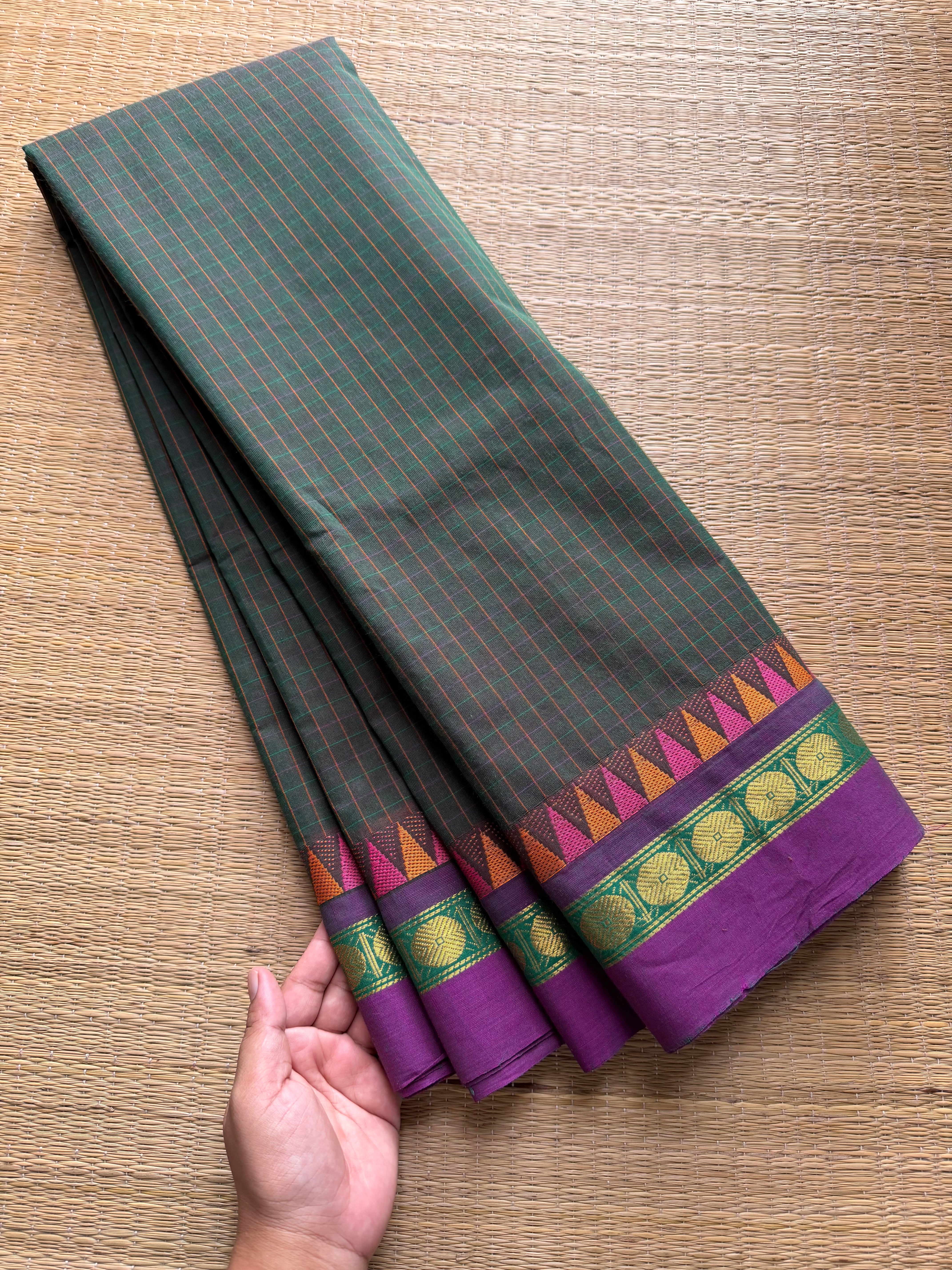 RF278 Dual Tone Dark bottle green shade Kattam / checks pattern Kanchi cotton saree