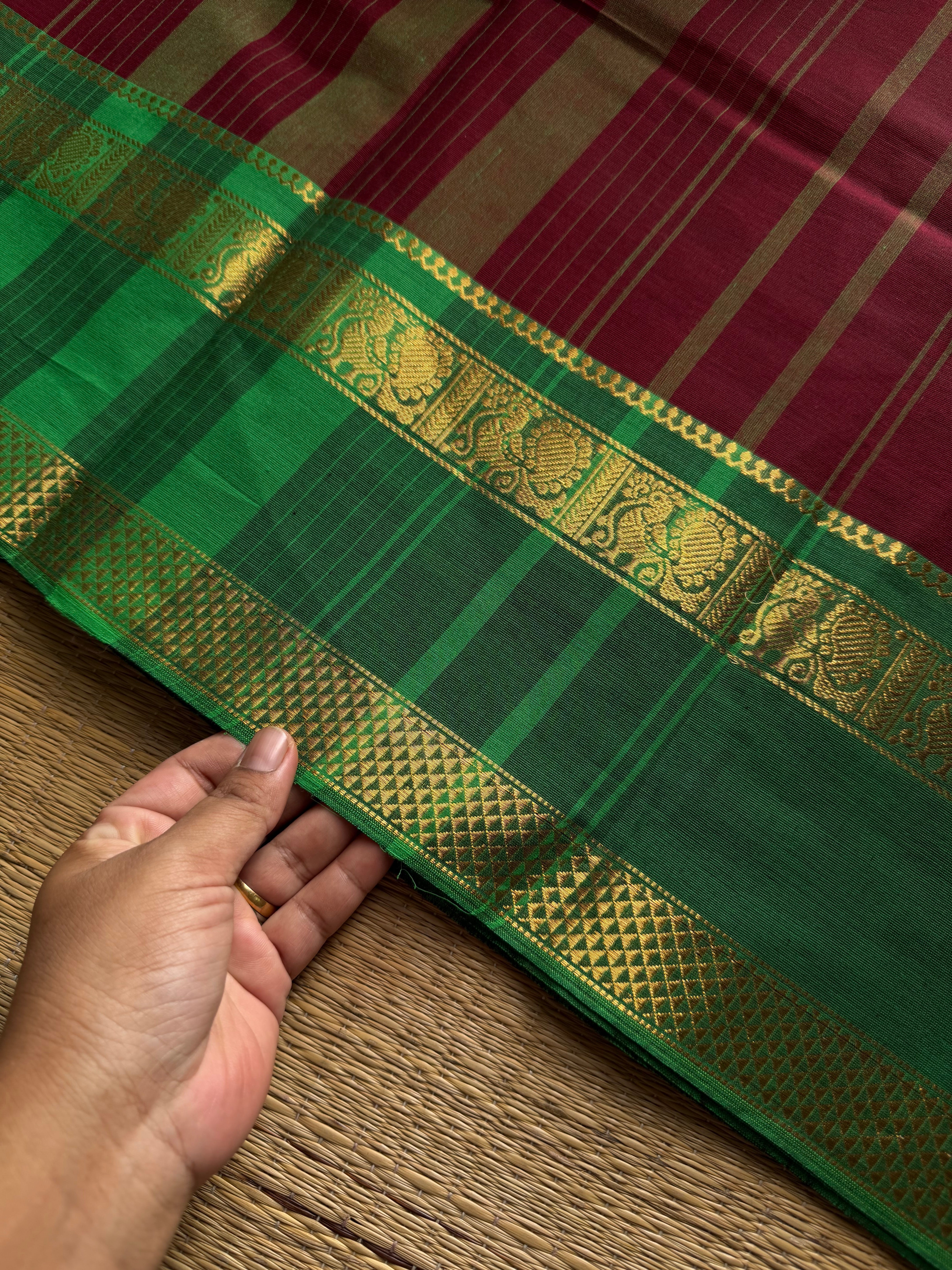 RF1159 Reddish maroon with green ~ Gap border Kanchi cotton saree