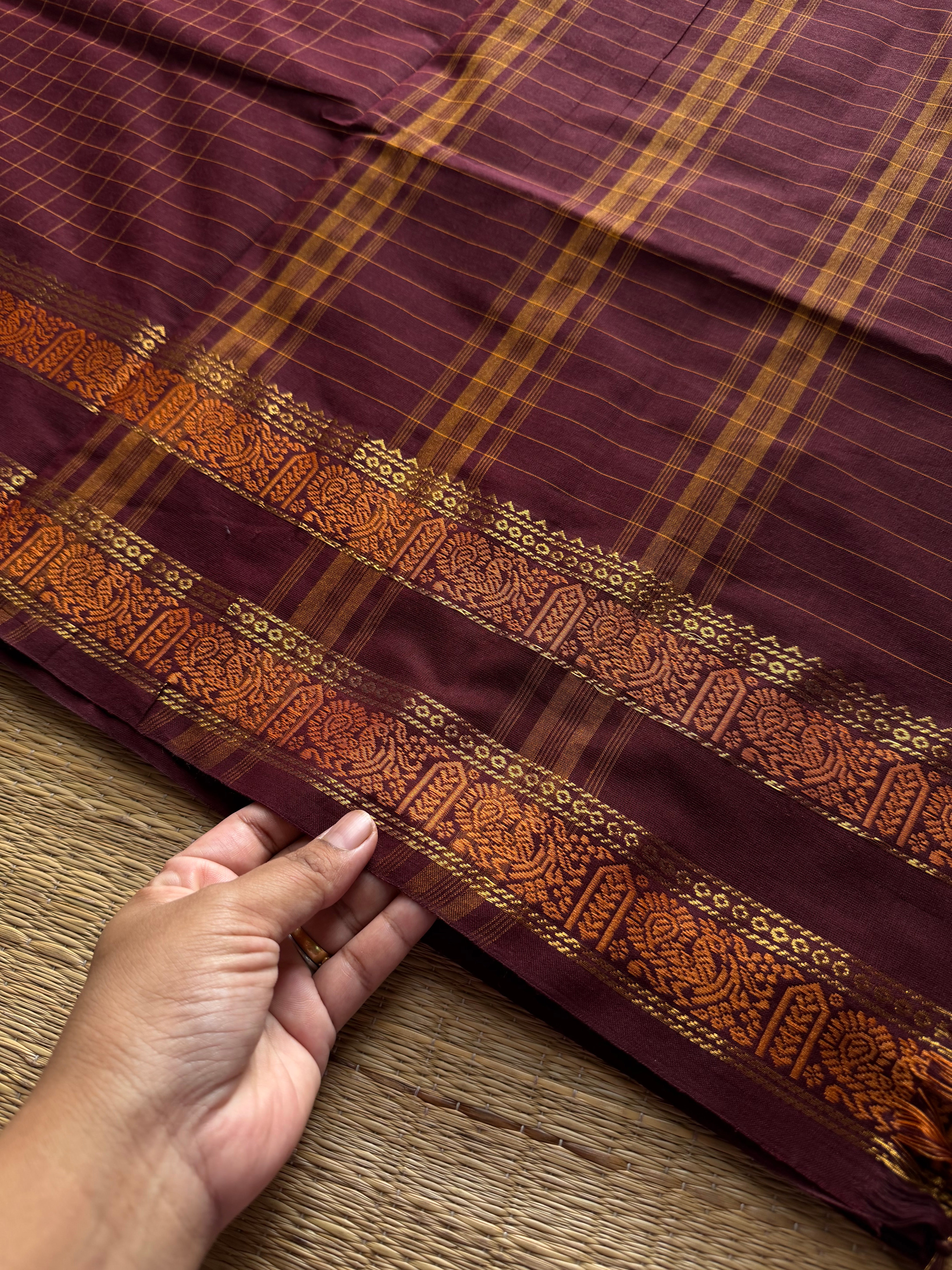 RF1252 Vintage Kattam ~ Deep Maroon shade Premium Kanchi Cotton Saree with Minimal Zari & checks pattern