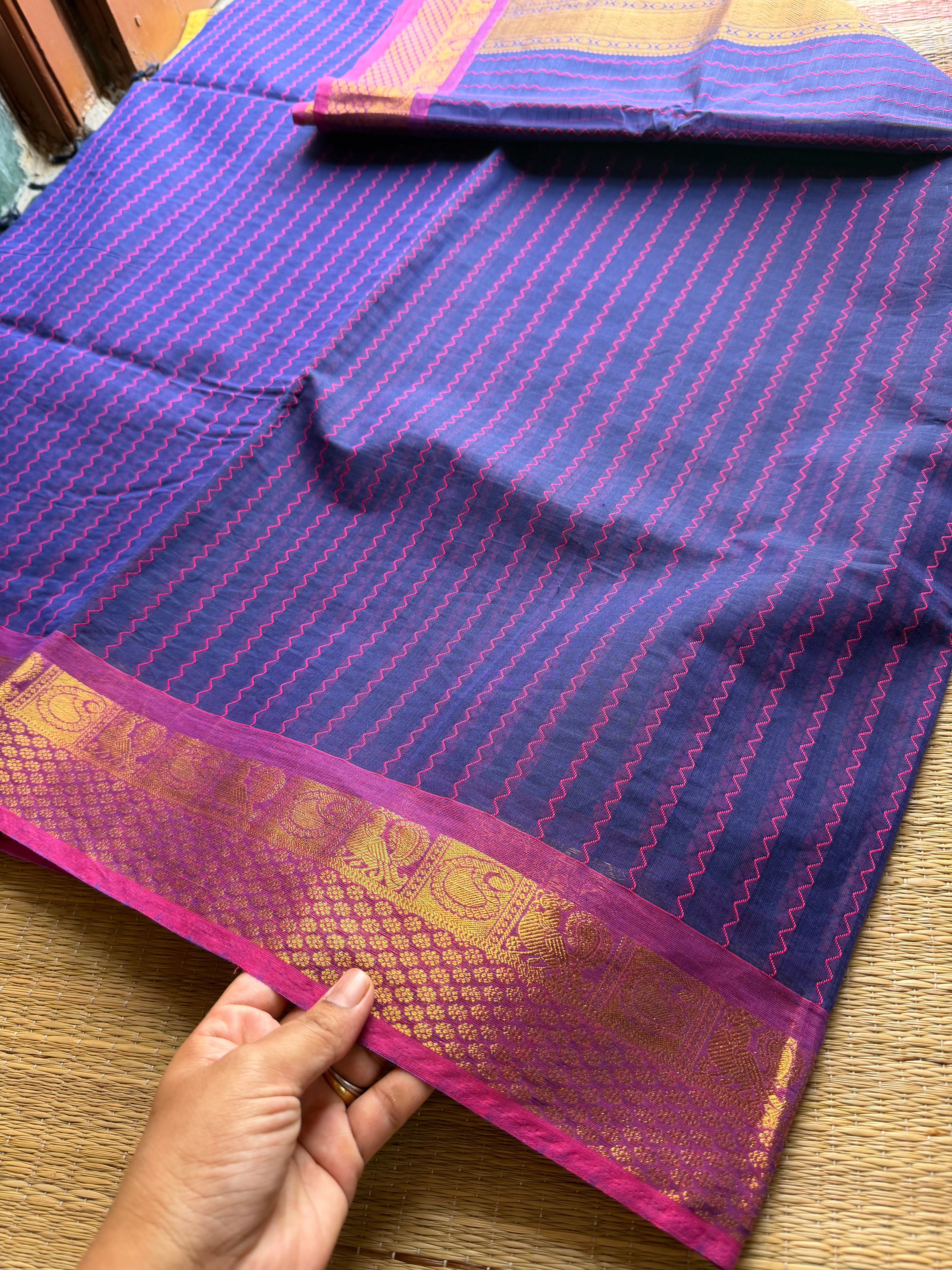 Royal blue shade with contrast small maroon zari small border Kanchi cotton saree with rich Zari woven Pallu