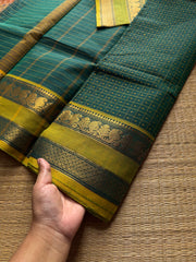 RF658 Lakshadeepam / 1000 Buttas checks / Kattam pattern Kanchi cotton saree : Emerald green shade