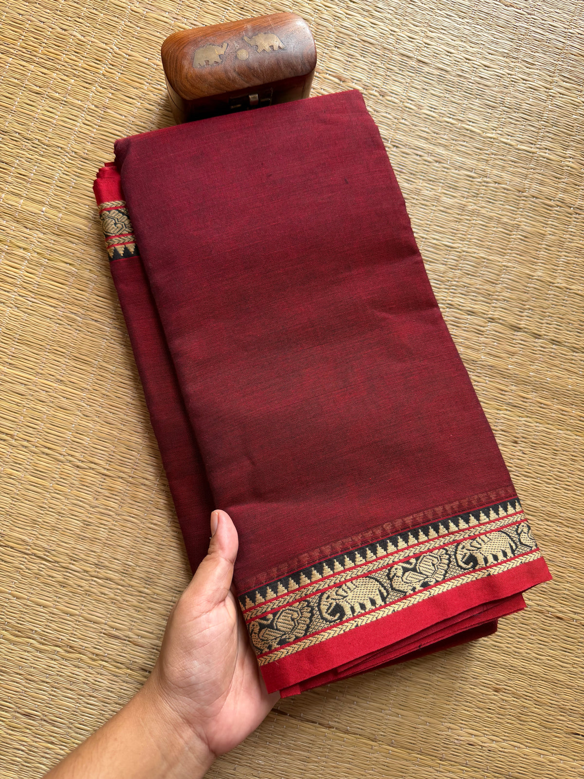 RF319 Maroon Mercerised Narayanpet Cotton Saree With Small Annam and elephant pattern border