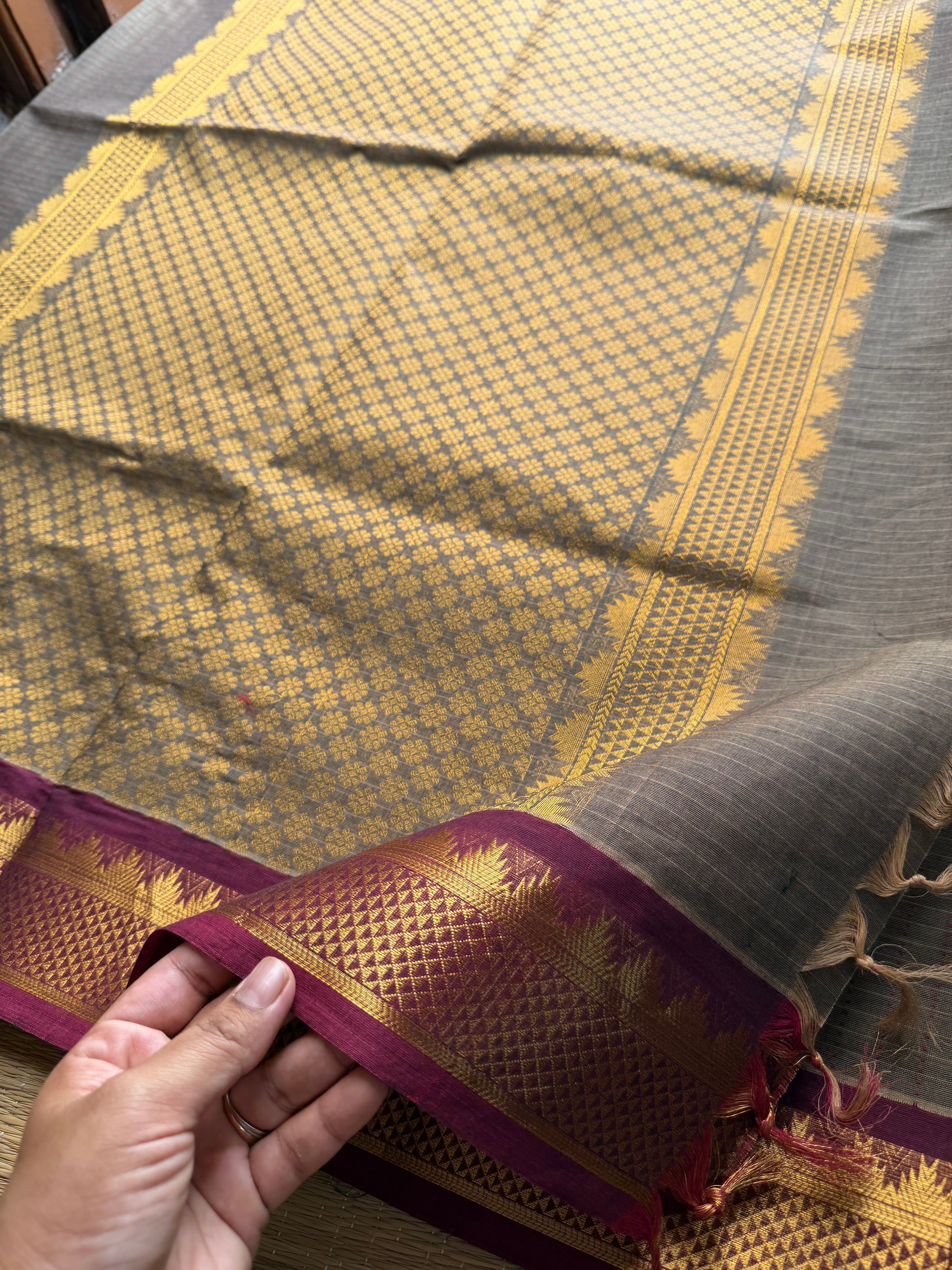RF349 Grey with contrast small maroon zari small Thazhampoo border Kanchi cotton saree with rich Zari woven Pallu