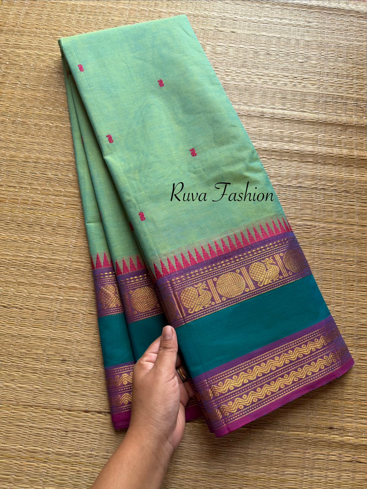 Dual tone Apple Green Shade Kanchi Cotton Saree With Contrast purple shade Rettapet border with Annam pattern