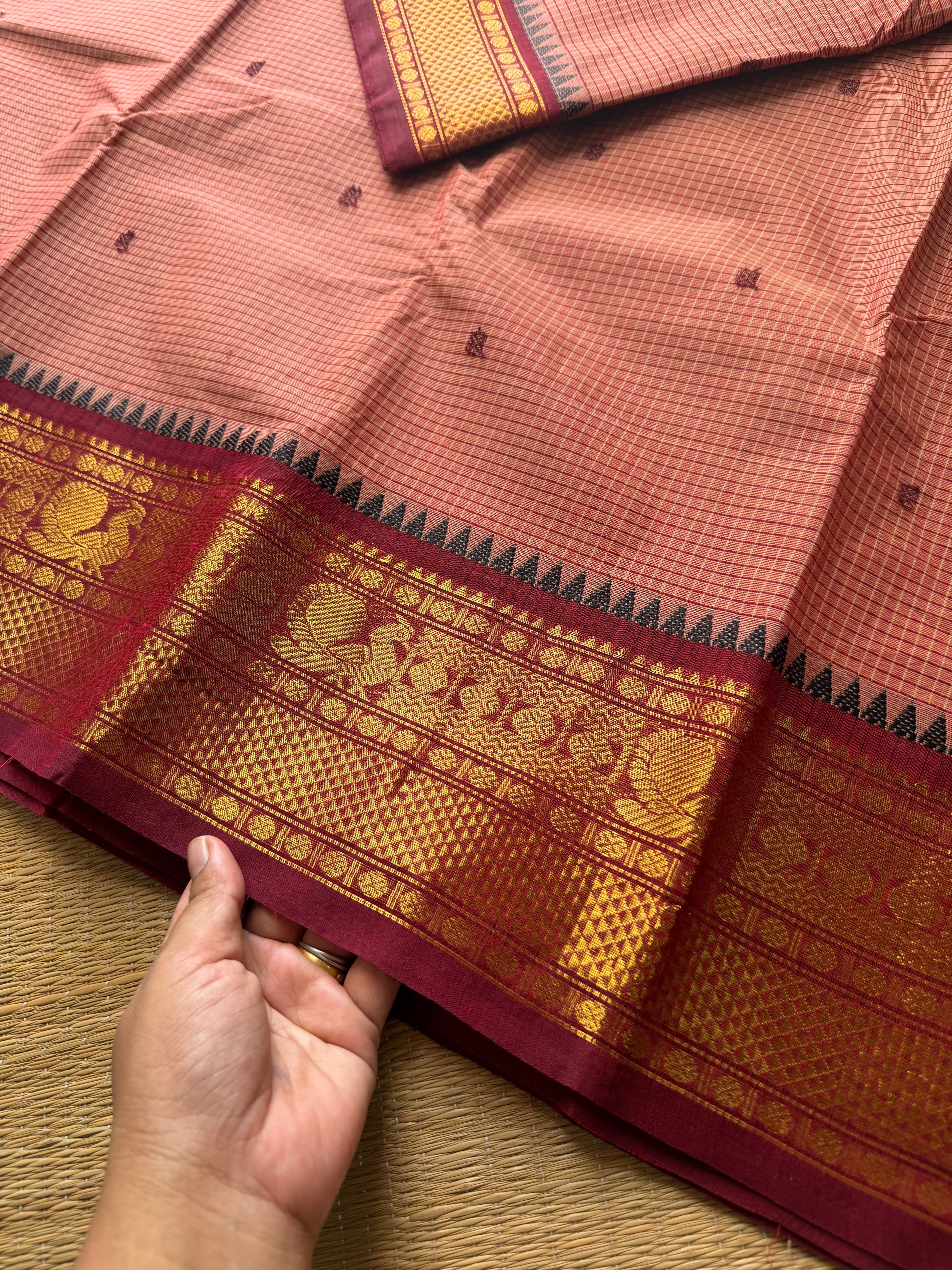 Onion pink shade Podikattam / small checks Kanchi cotton saree with handmade thread buttas