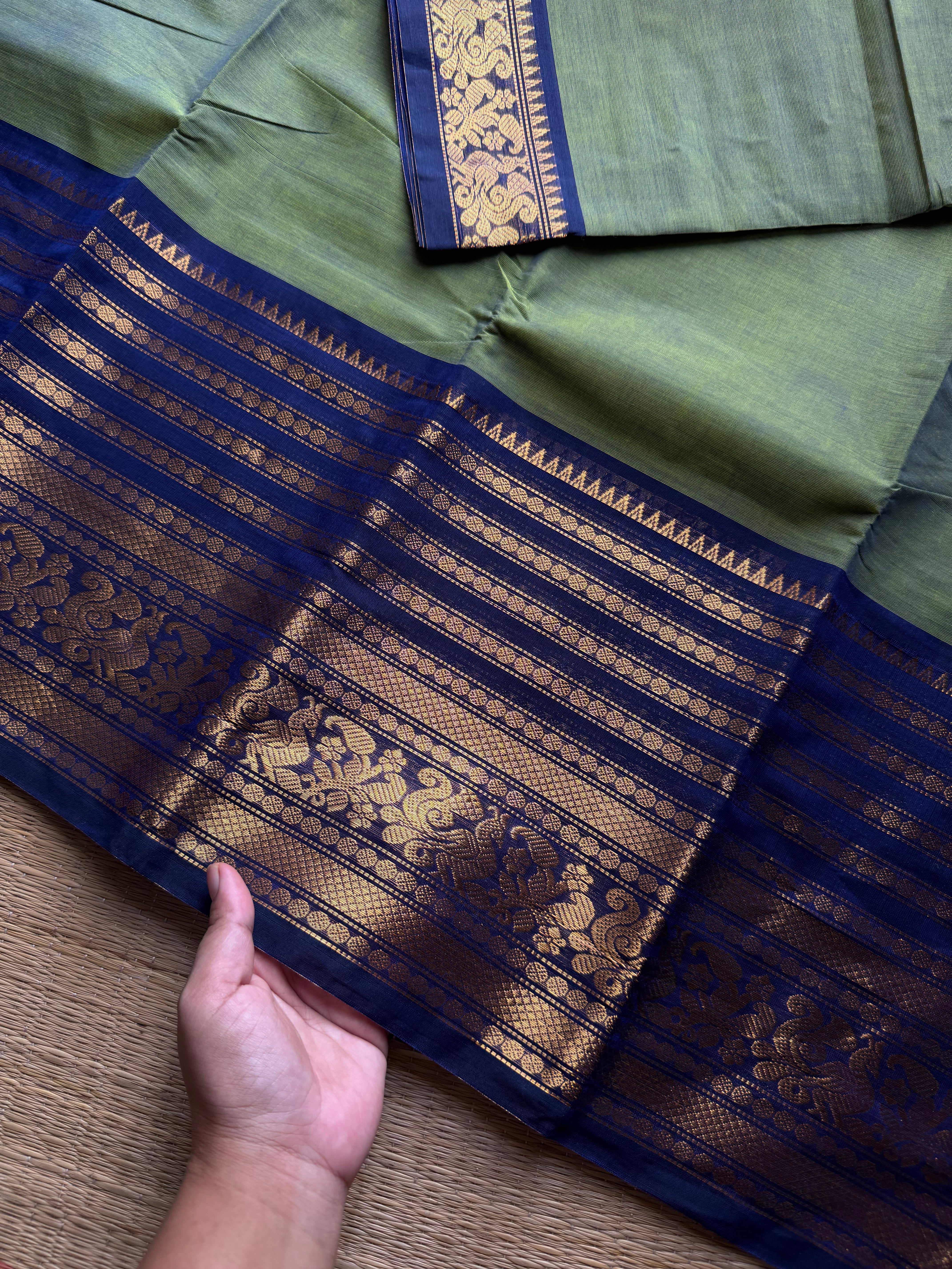 RF1037 Dual tone apple green with blue combination ~ Silk Saree Inspired Varisaipet big / long border Kanchi cotton saree