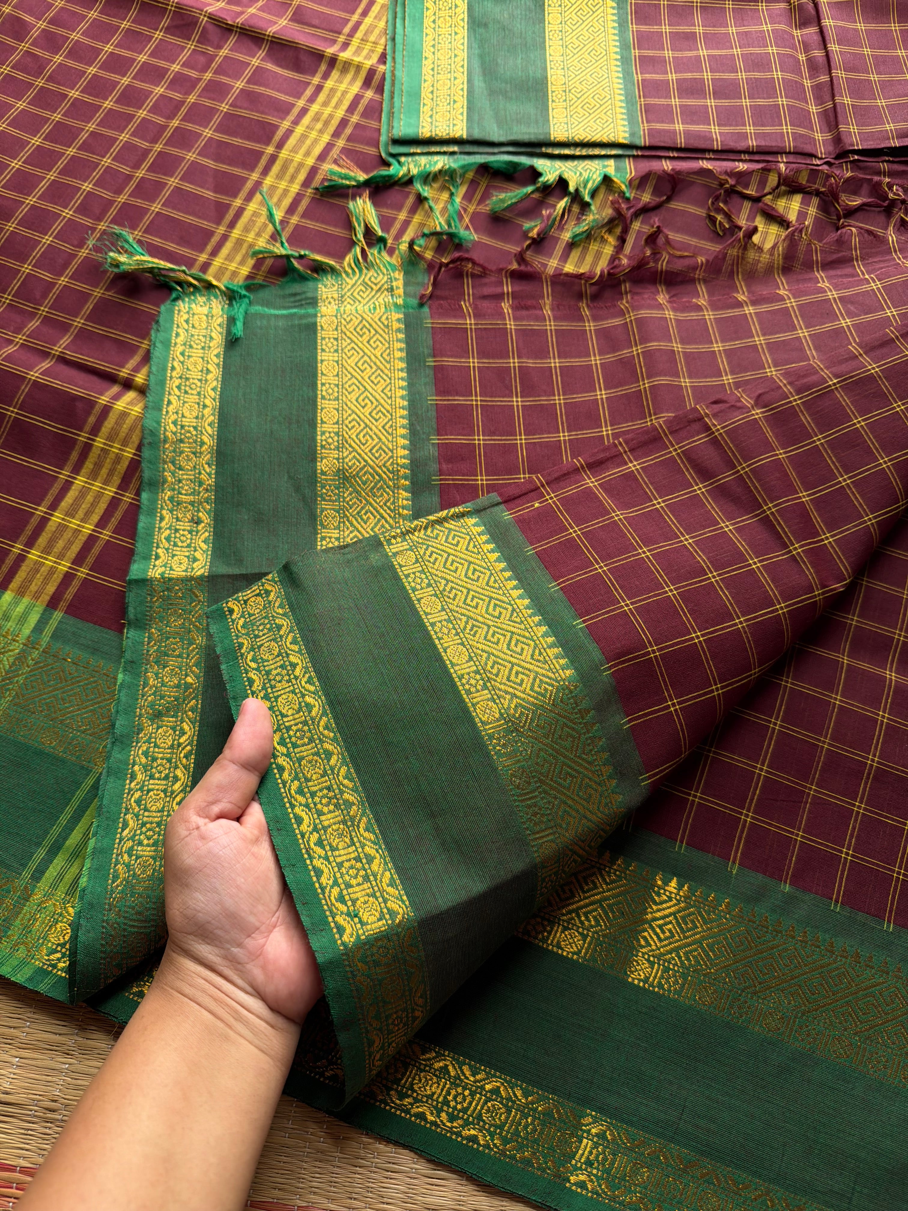 RF413 Dark Maroon With Contrast Green Combination Traditional Vintage Kattam Kanchi Cotton Saree With rettapet gap border
