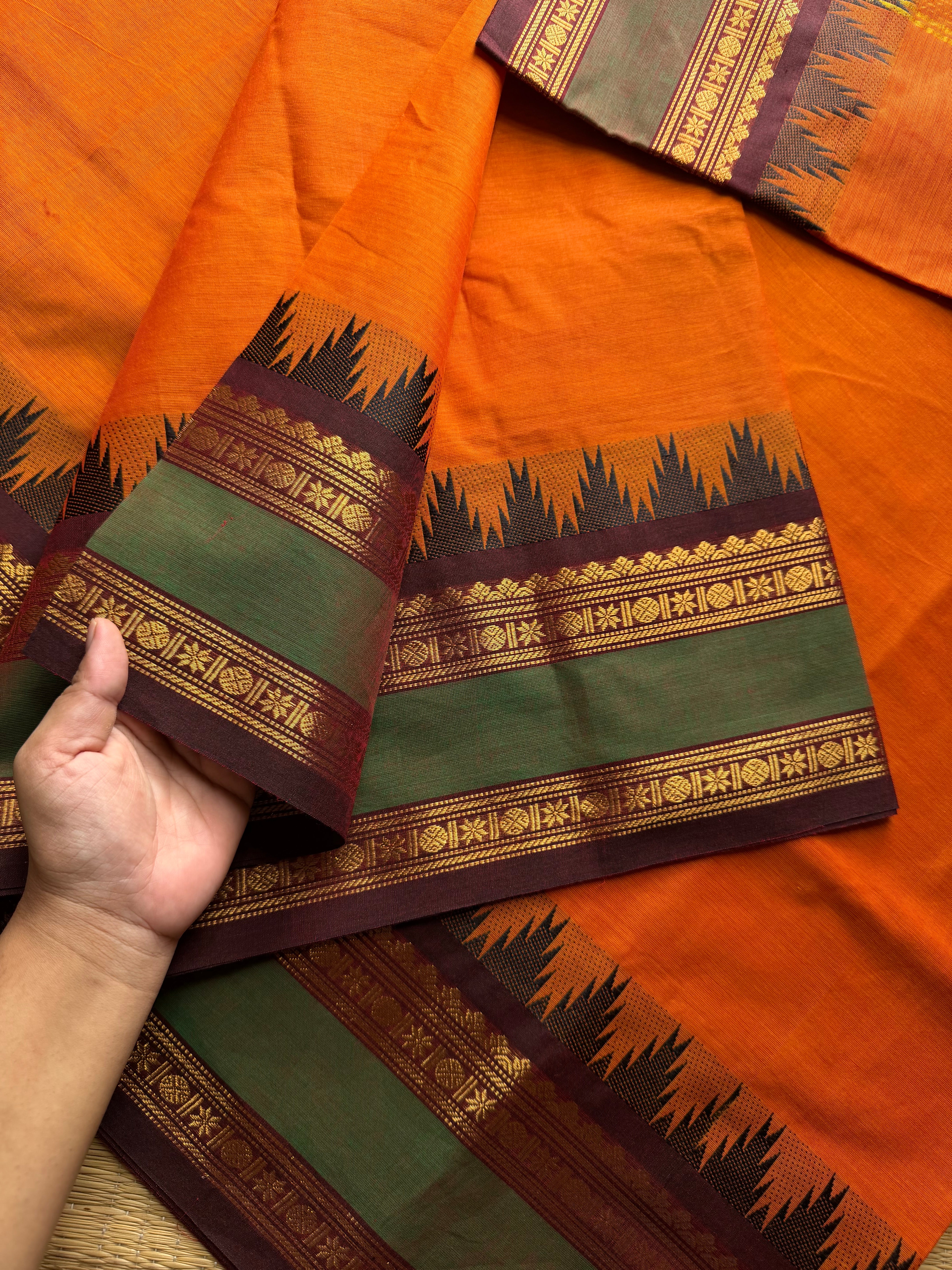RF540 Dual tone orange shade Kanchi cotton saree with contrast Thazhampoo pattern gap border