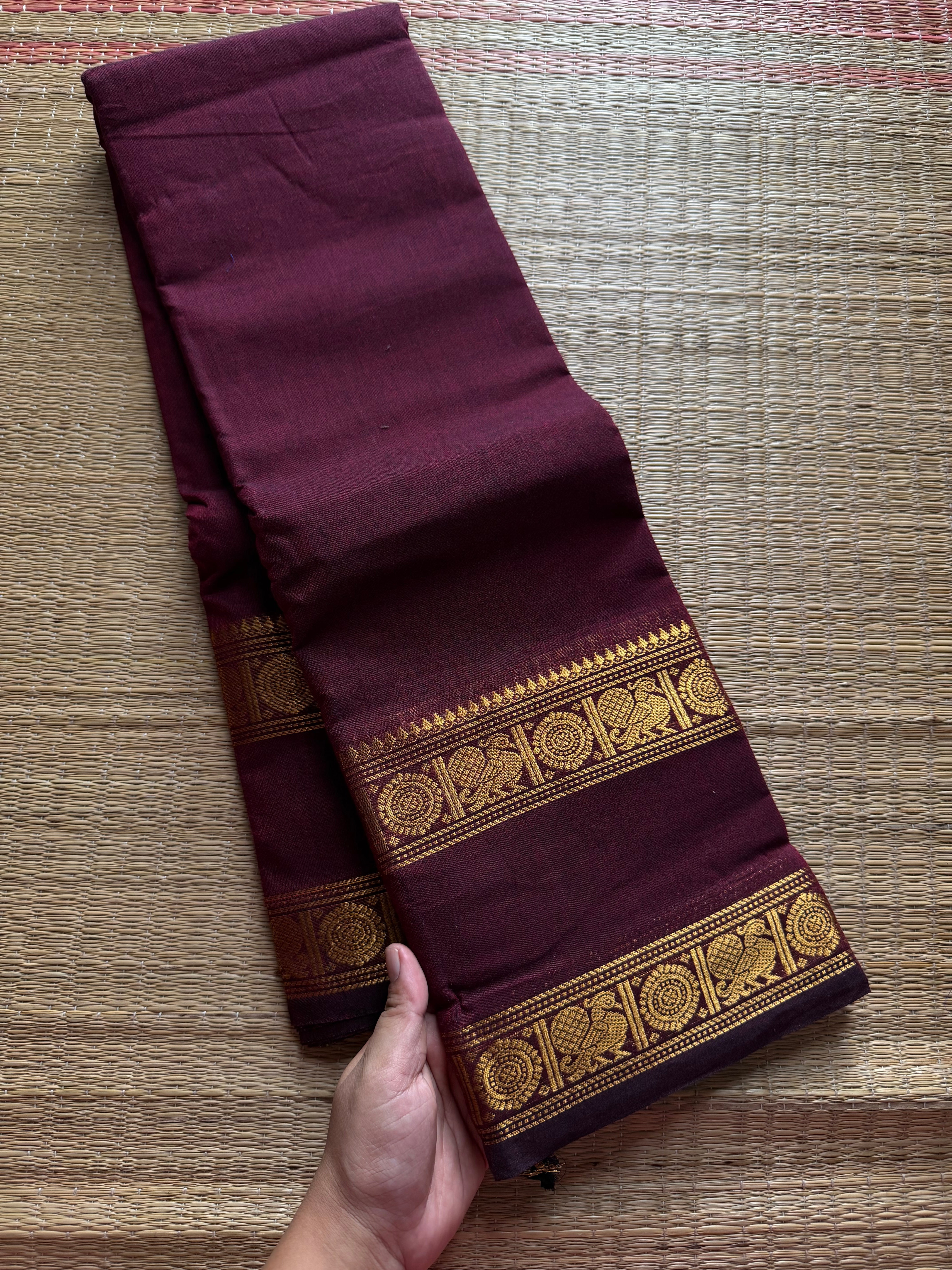 RF464 Maroon shade monotone Kanchi cotton saree with Annam pattern gap / Rettapet border