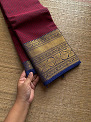 RF1129 Dark magenta pink with royal blue ~ Checks / kattam pattern Kanchi cotton saree