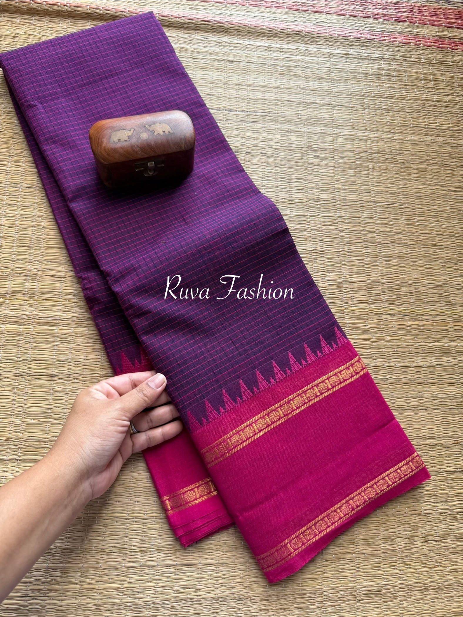 RF55 Dark purple shade with contrast pink vintage border Podi Kattam Kanchi cotton saree