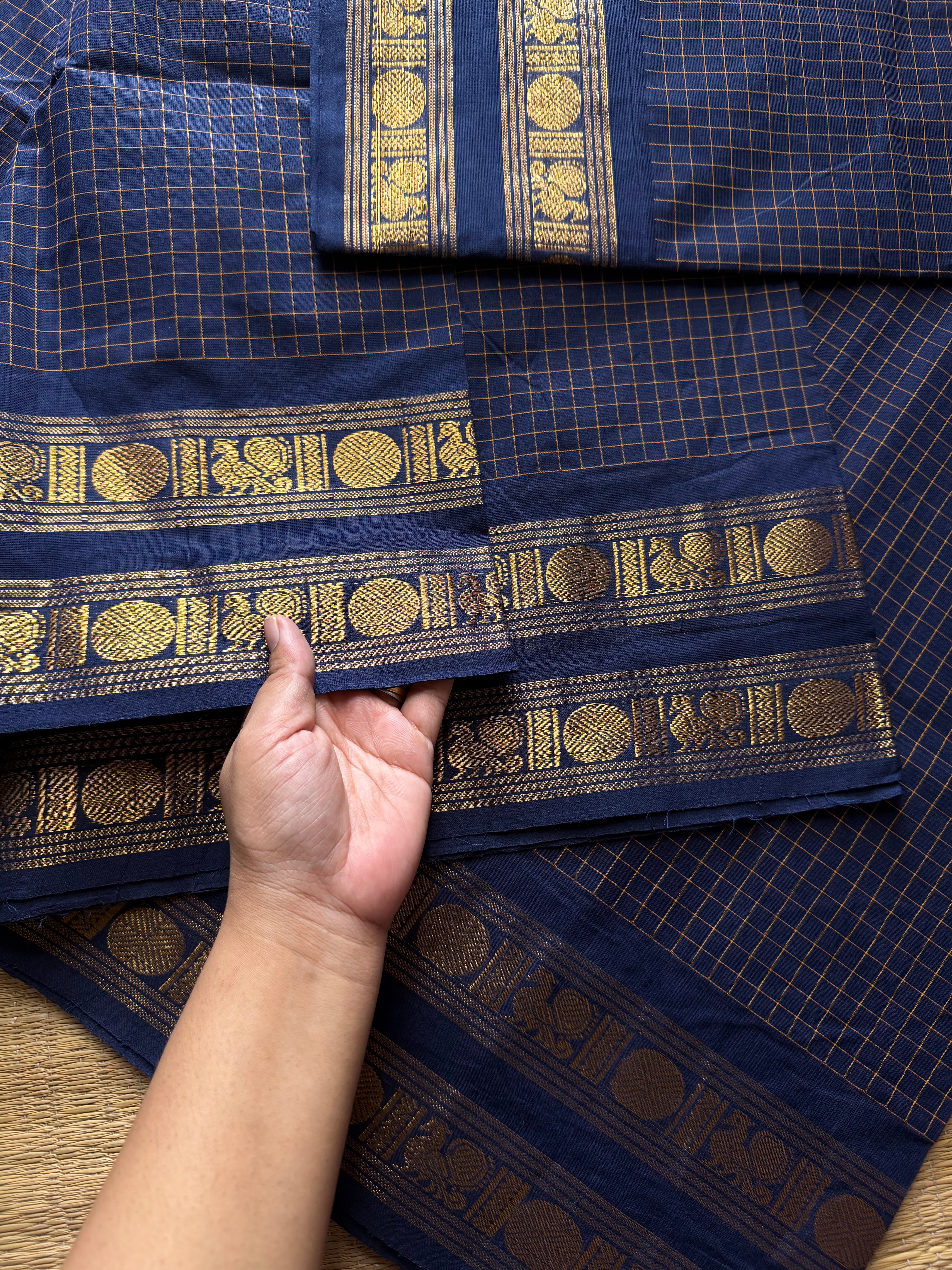 RF552 Kanchi Kattam : Monotone navy blue shade with checks / Kattam pattern saree