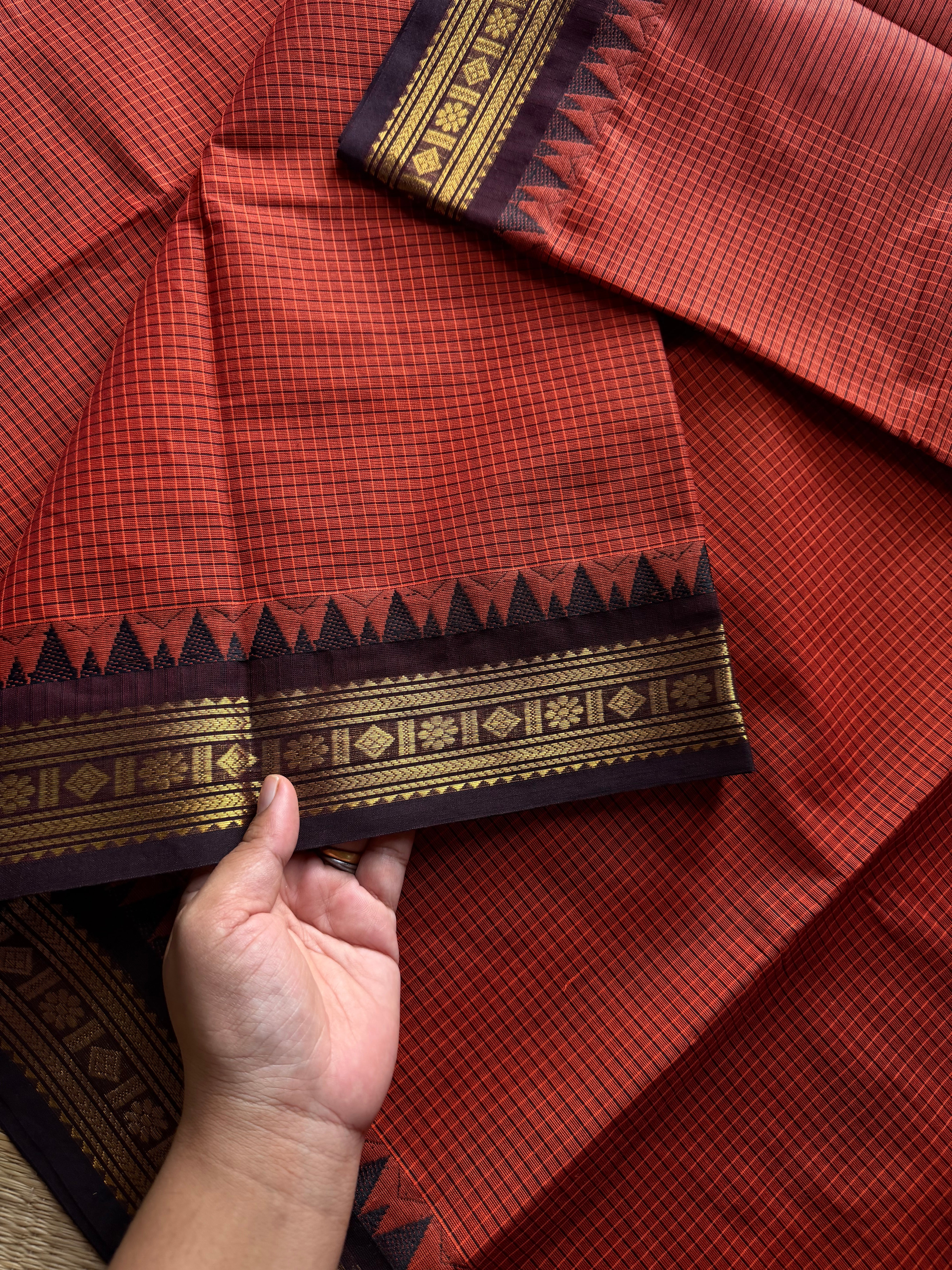 RF1397 Burnt orange with brown ~ Vintage Podikattam Kanchi cotton saree with small border