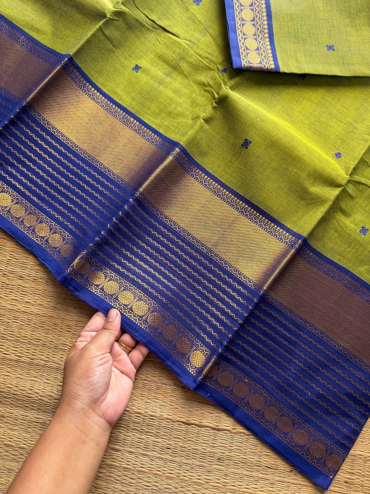 RF1214 Dual tone green with blue combination Kanchi cotton saree with handmade thread buttas