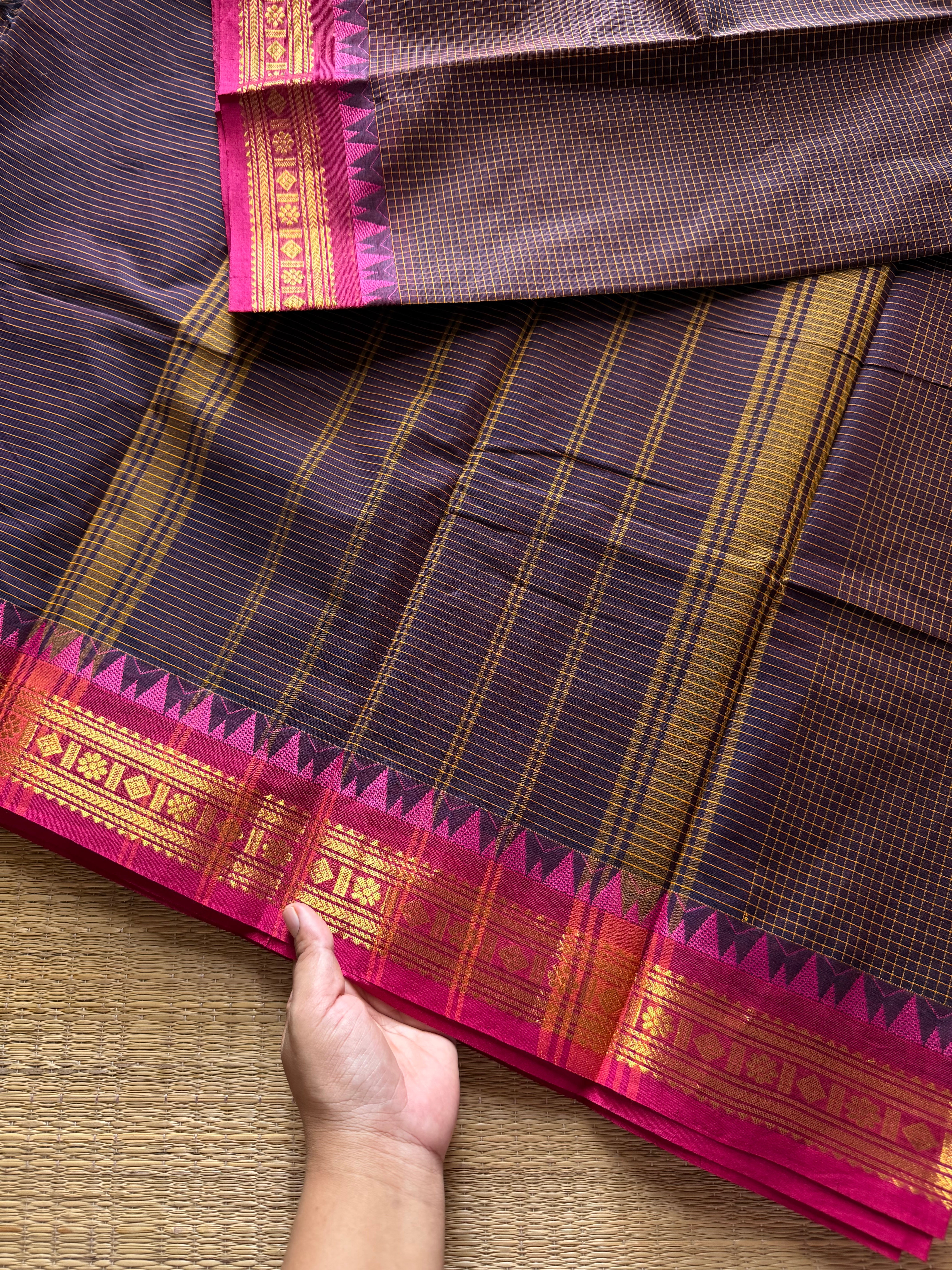 RF437 Brown shade Podikattam Kanchi cotton saree with contrast pink small zari border