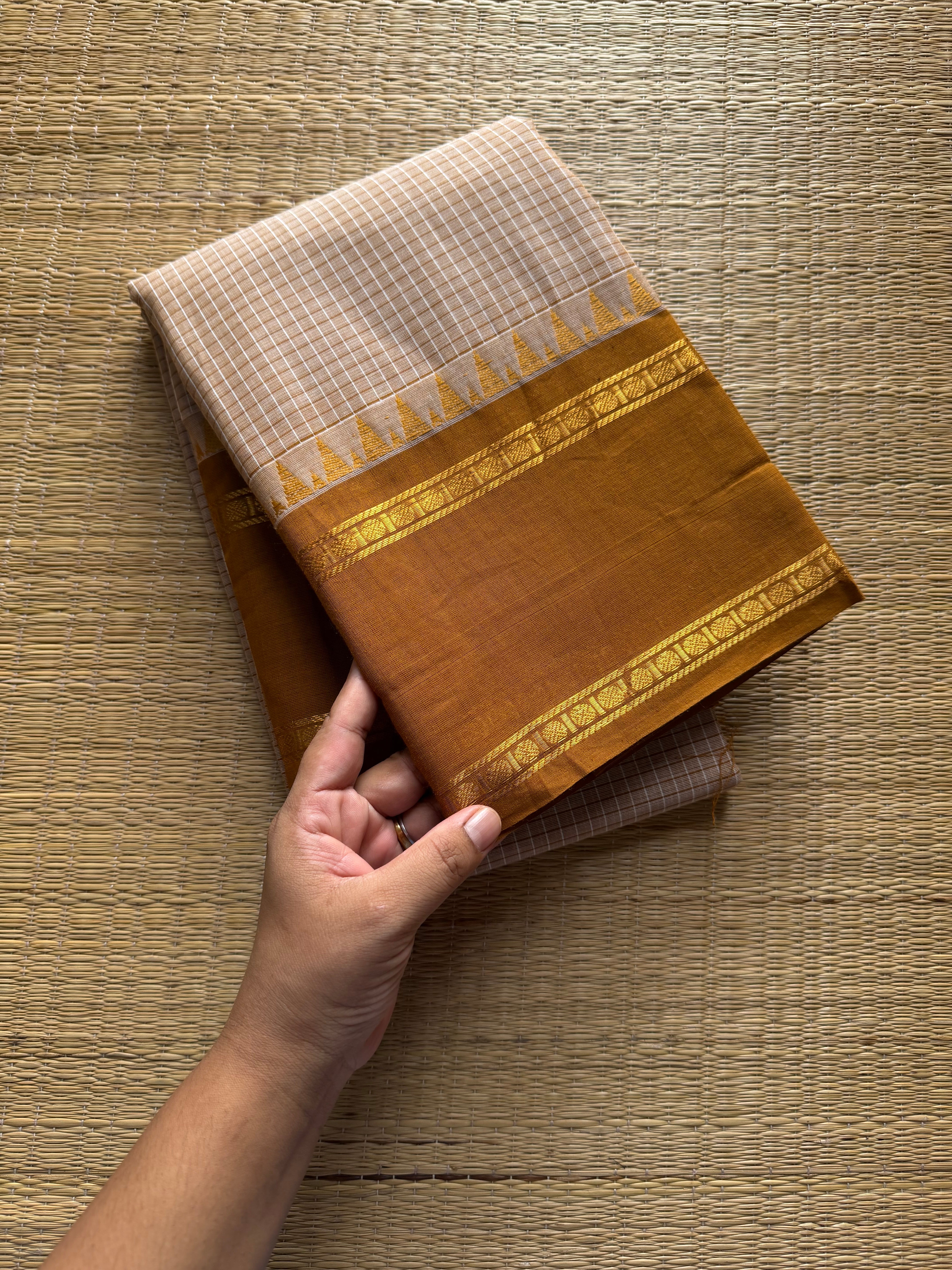 RF580 Premium Vintage Podi Kattam Kanchi Cotton saree ~ Beige Shade