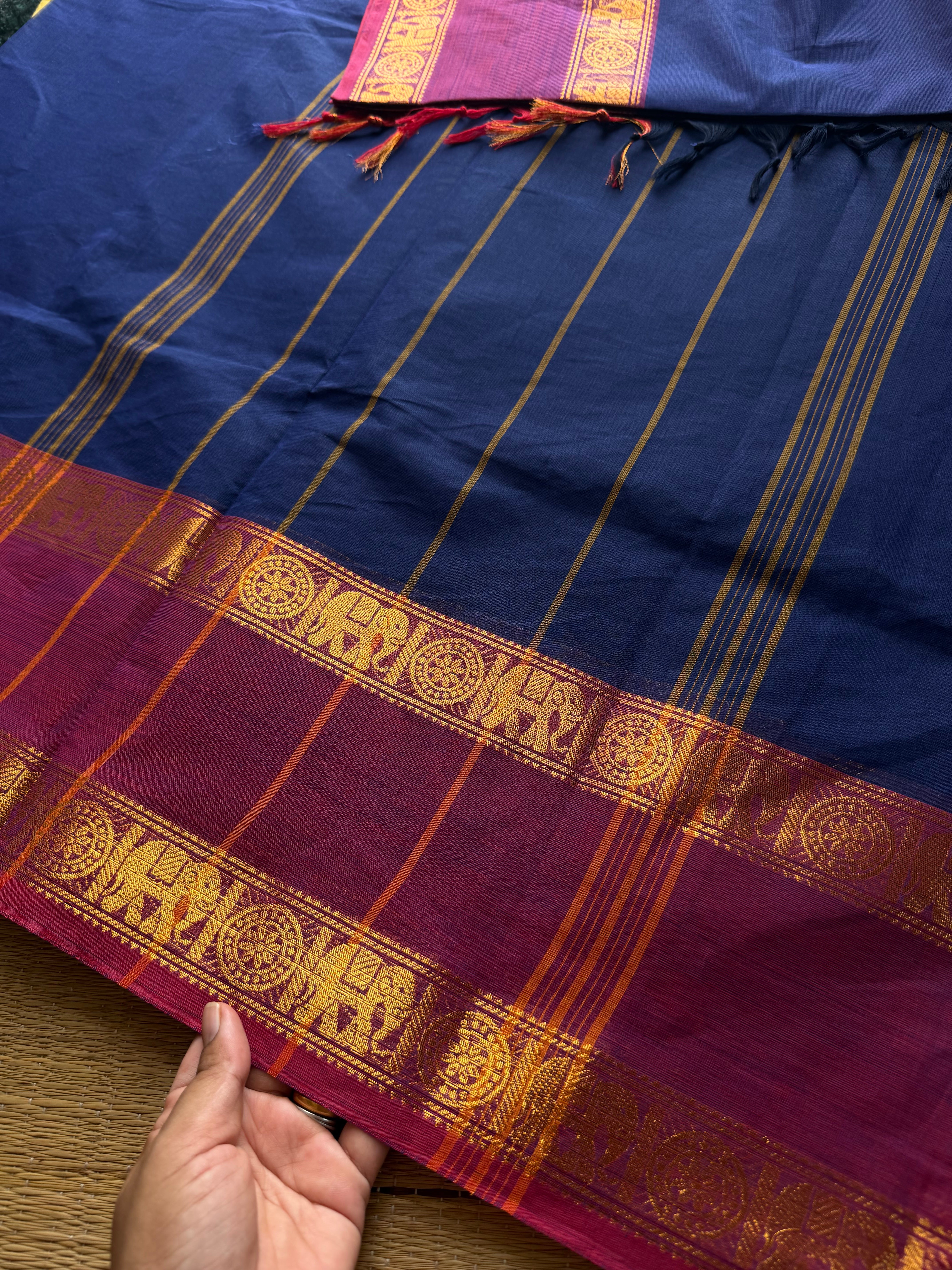 RF570 Dark blue shade with contrast magenta pink combination elephant & chakram pattern vintage gap border
