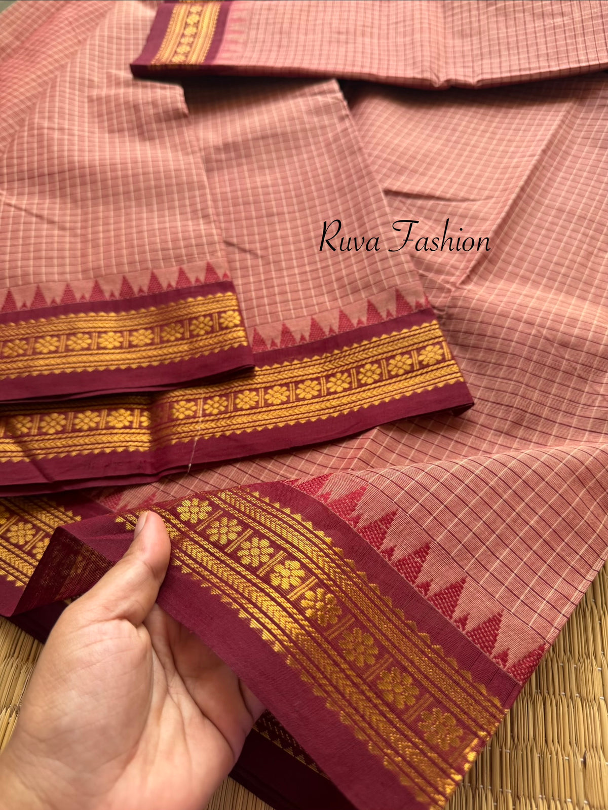 RF134 Dual Tone Onion Pink Shade Podi Kattam / small checks Kanchi cotton saree