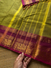 RF712 Green with magenta pink combination Kattam / checks pattern Kanchi cotton saree with floral pattern contrast border