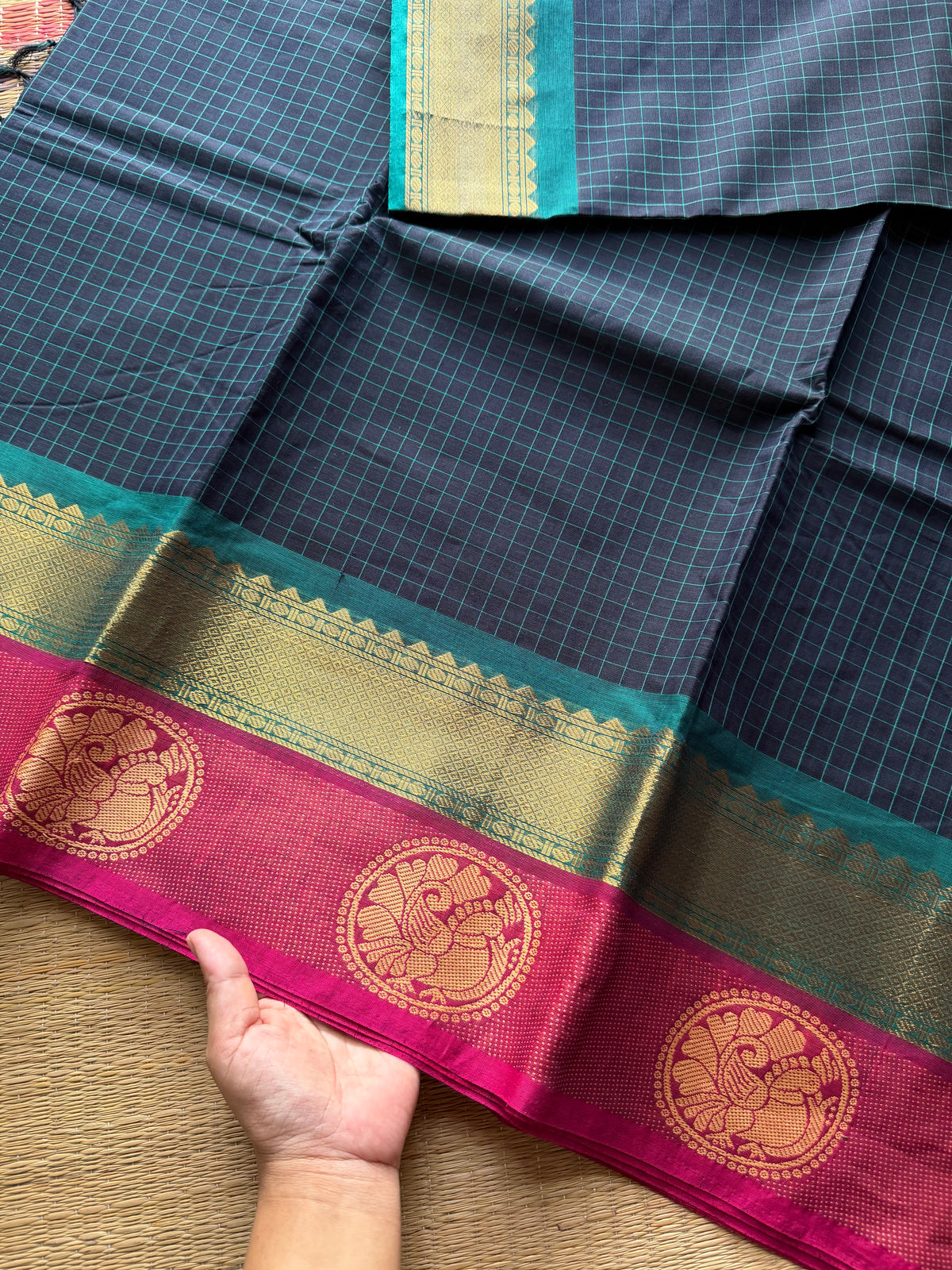 Navy blue shade Kattam / checks pattern Kanchi cotton saree with unique Annam pattern border