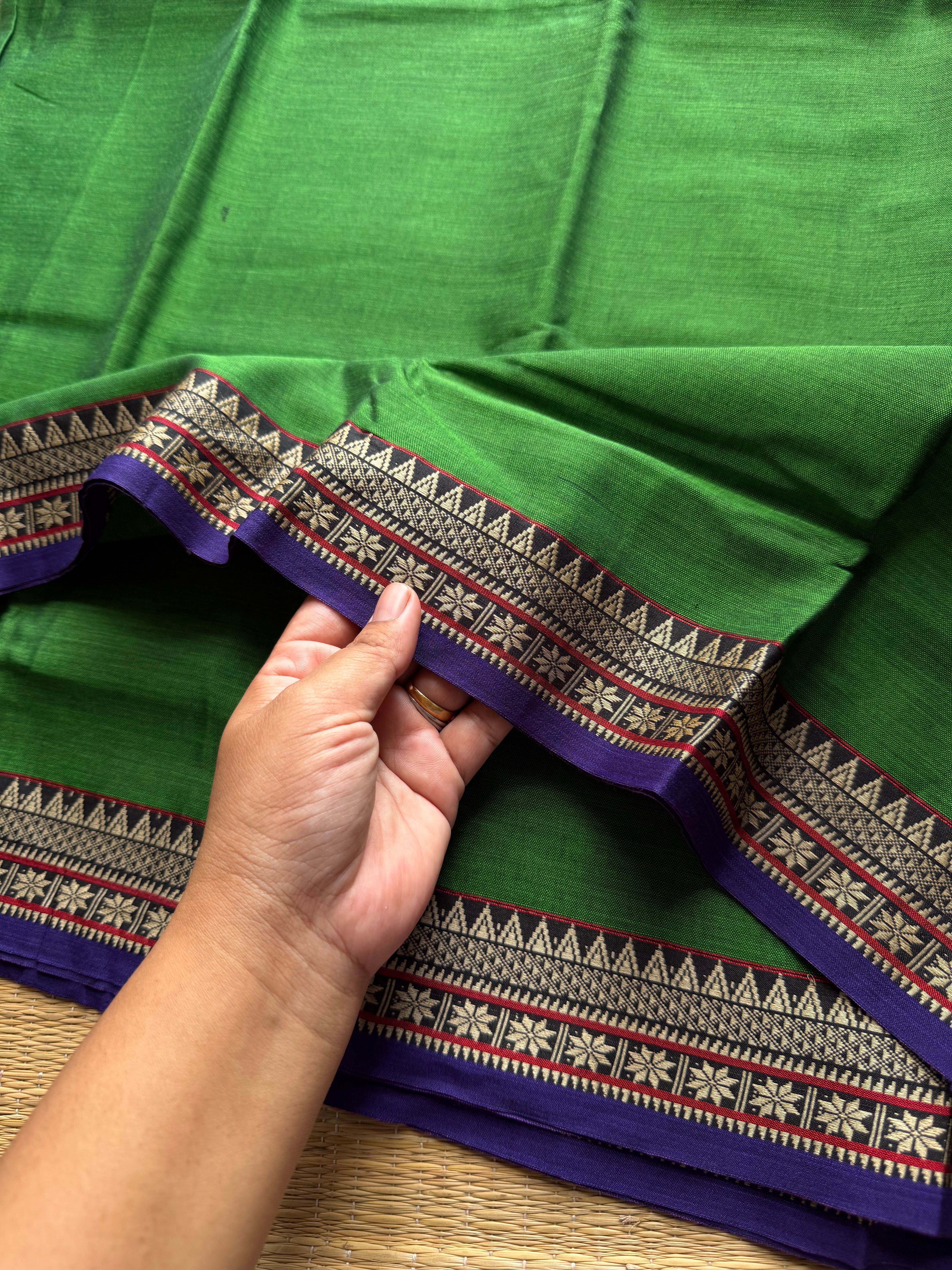 RF930 Green ~ Mercerised Narayanpet soft cotton saree with small thread border