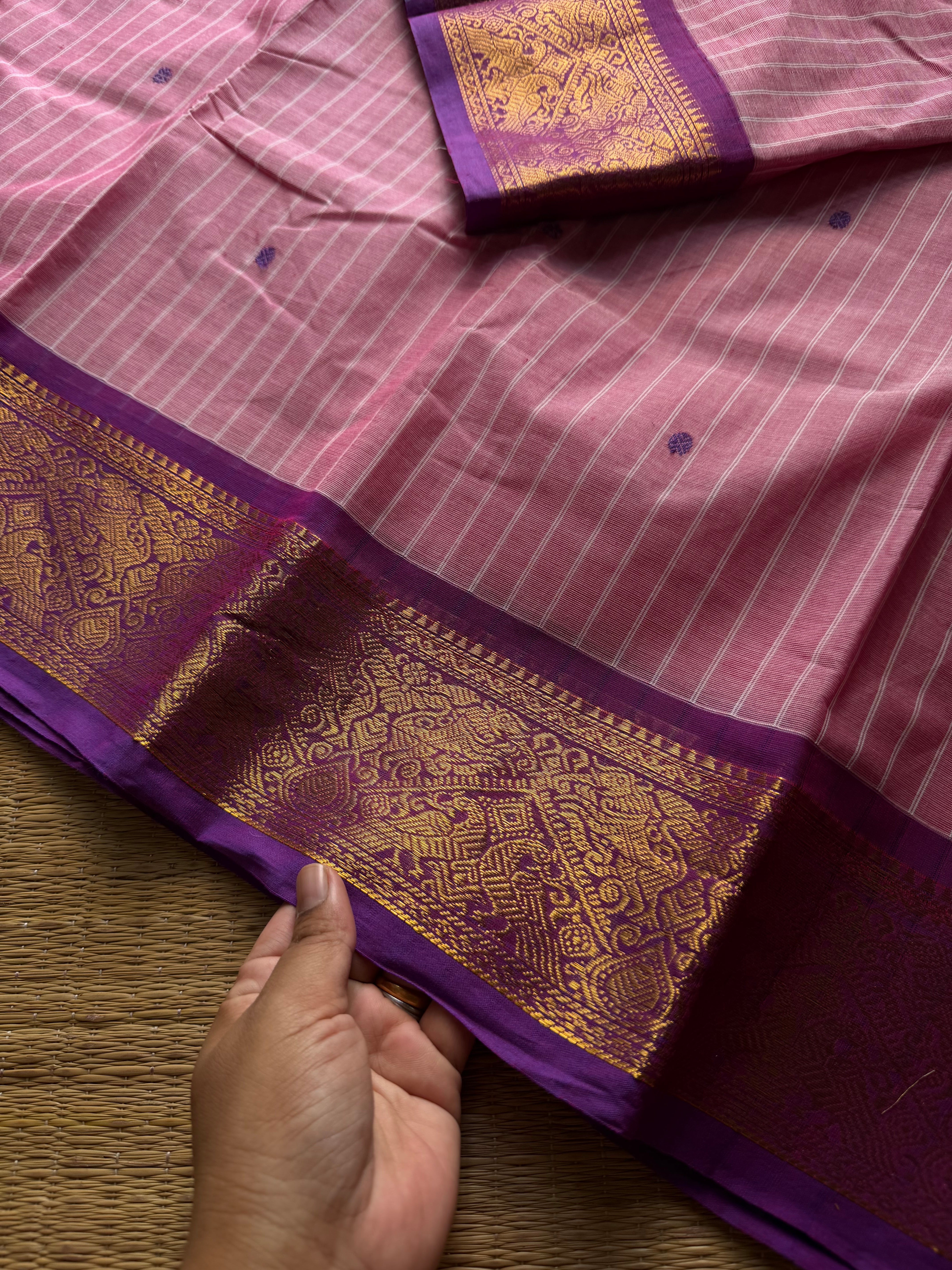 RF1411 Pastel pink shade ~ Vanasingaram border Kanchi cotton saree with handmade thread buttas