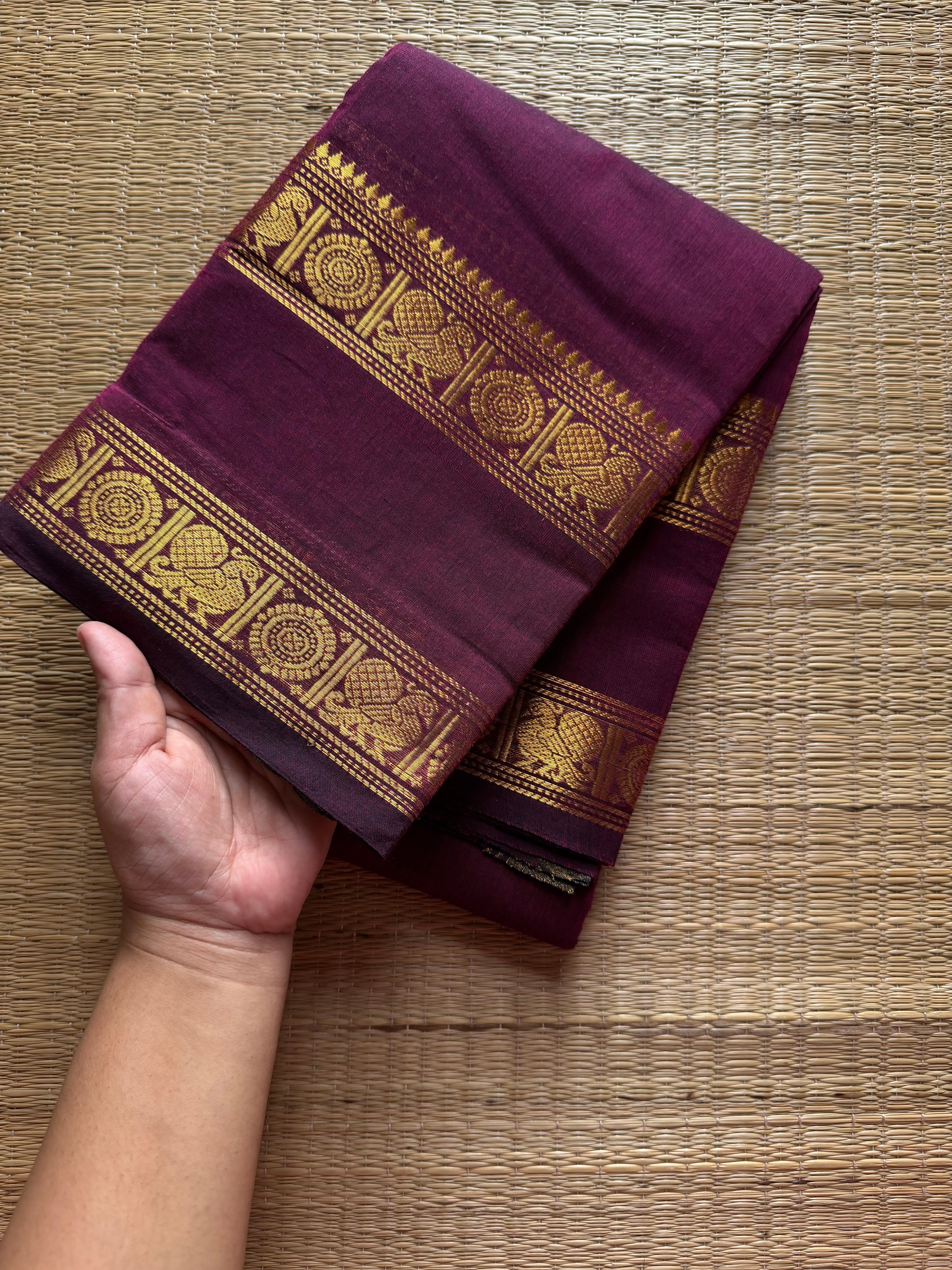 RF462 Wine shade monotone Kanchi cotton saree with Annam pattern gap / Rettapet border