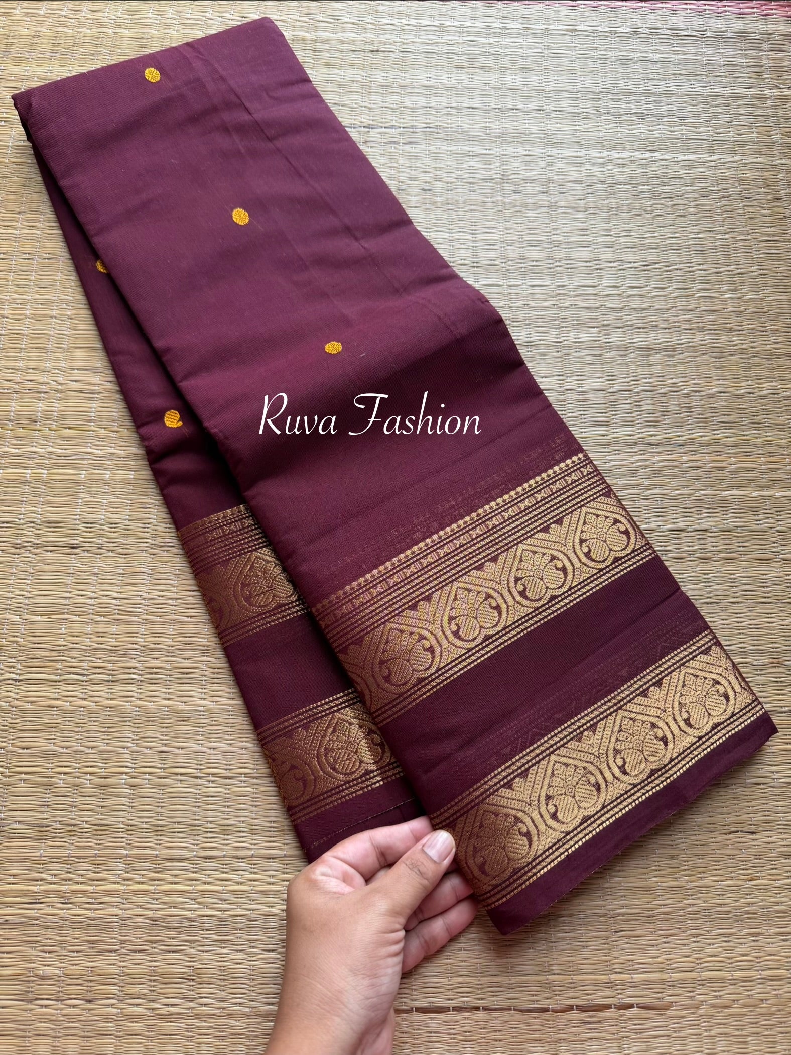 RF118 Maroon / Arakku Shade Monotone Retta Patta Border Kanchi Cotton Saree With Handmade Thread Buttas
