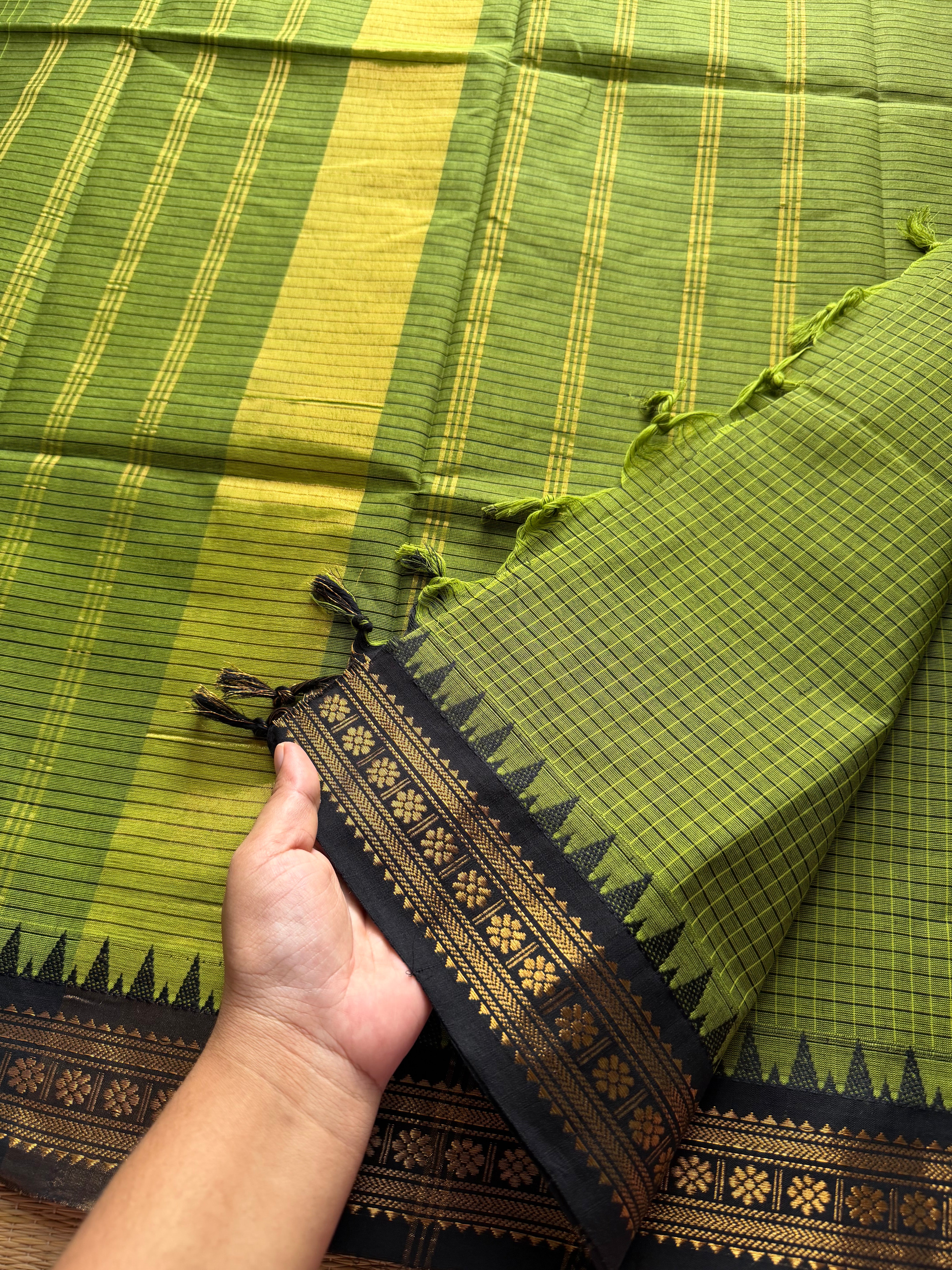 RF251 Green with black combination Podi Kattam / small checks vintage border Kanchi cotton saree