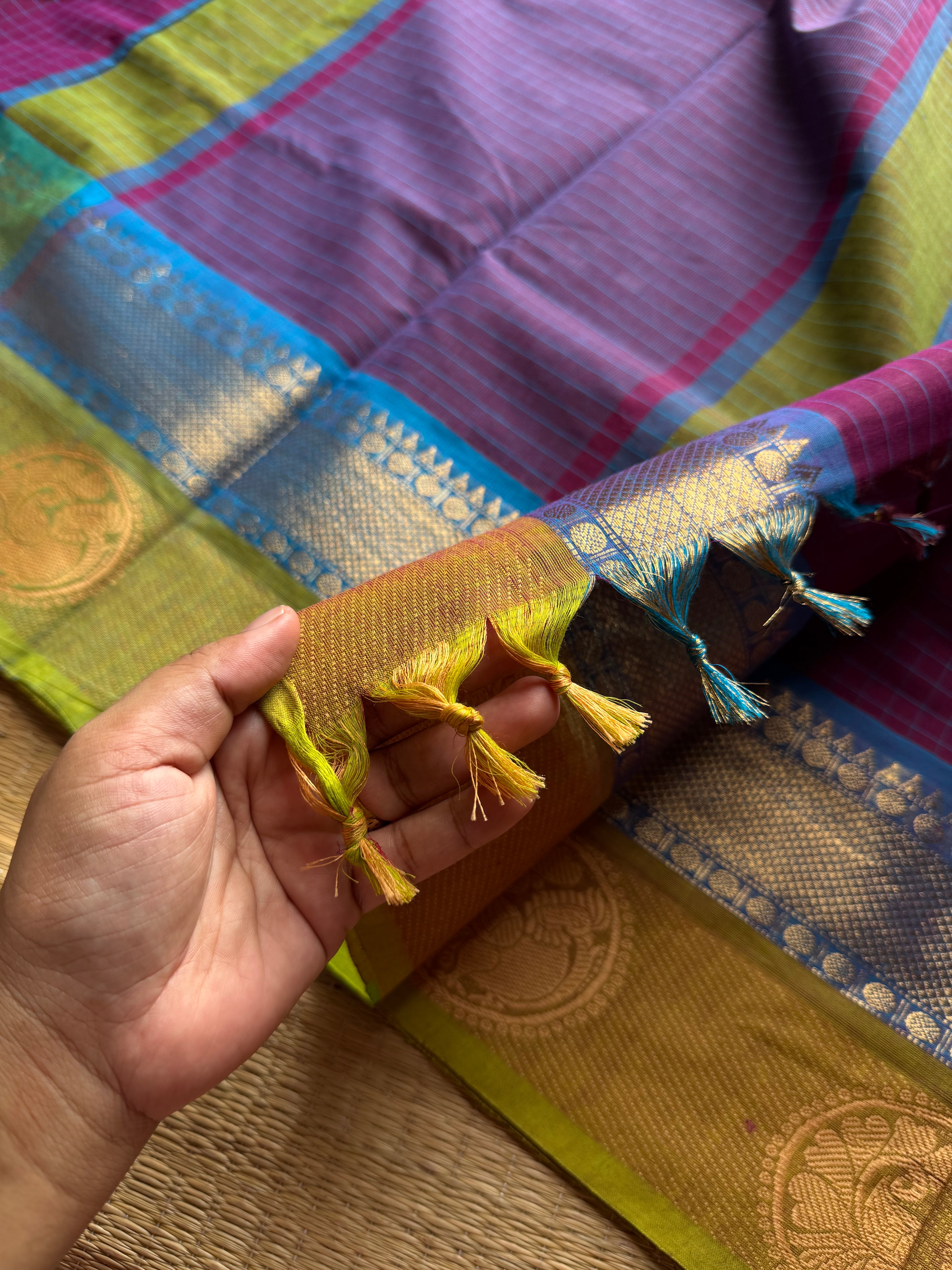 RF1187 Kattam edition ~ Dual tone Purple shade checks pattern Kanchi cotton saree