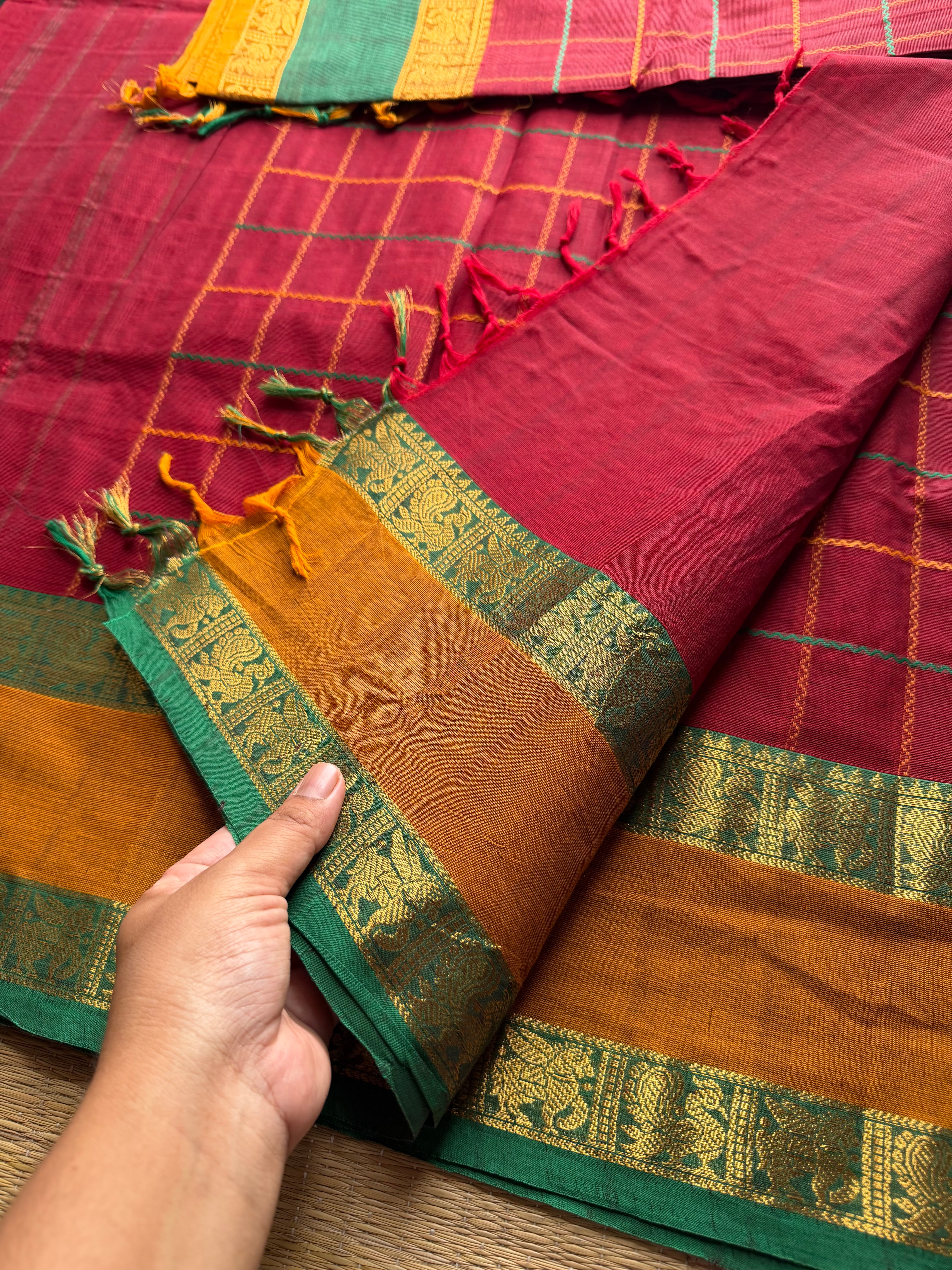 RF275 Reddish Marron Shade Kanchi Handmade Kattam / checks pattern saree with Yazhi & Annam Rettapet Ganga Jamuna Border