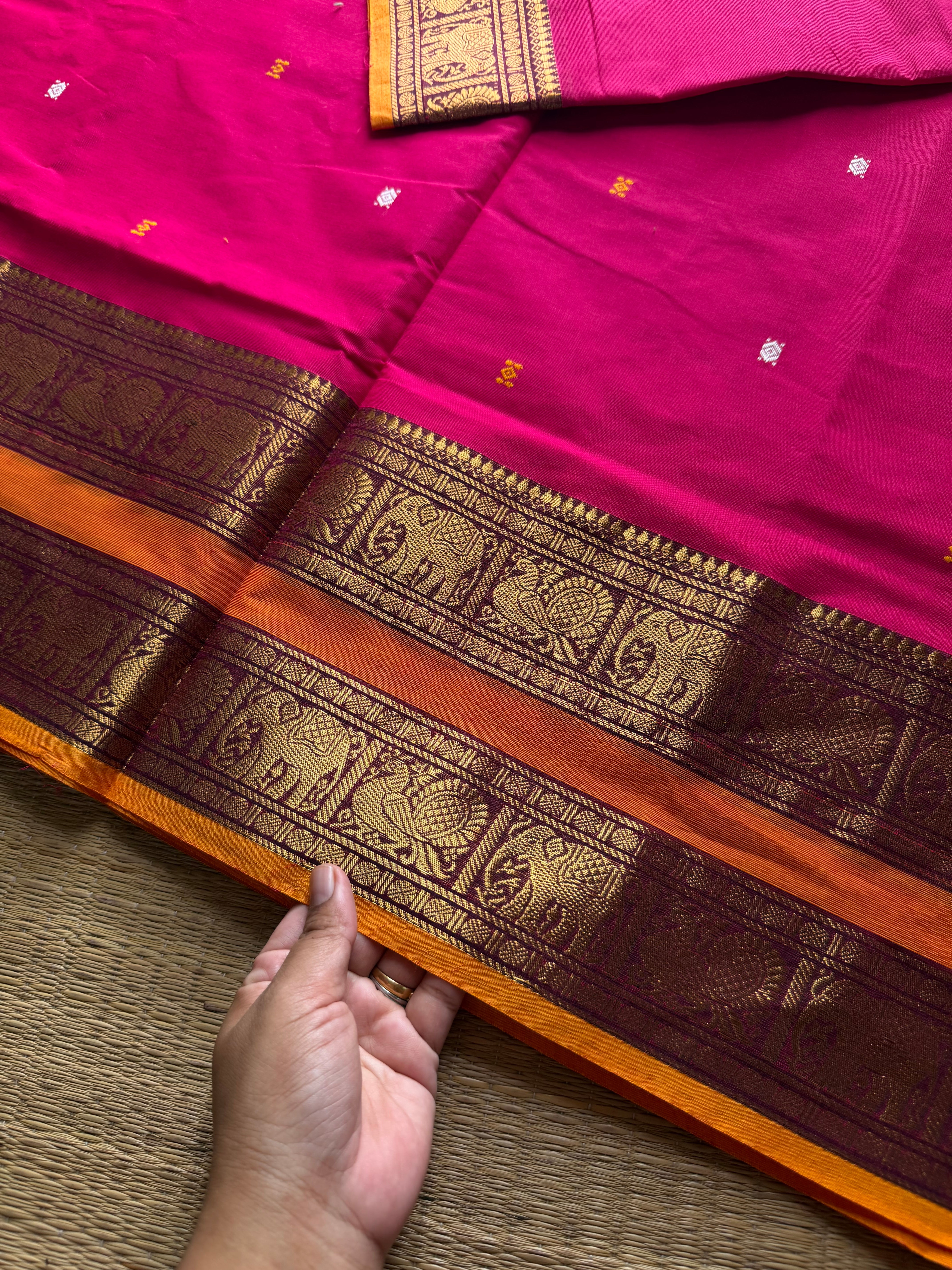 RF1335 Pink shade ~ Kanchi cotton Rettapet border saree