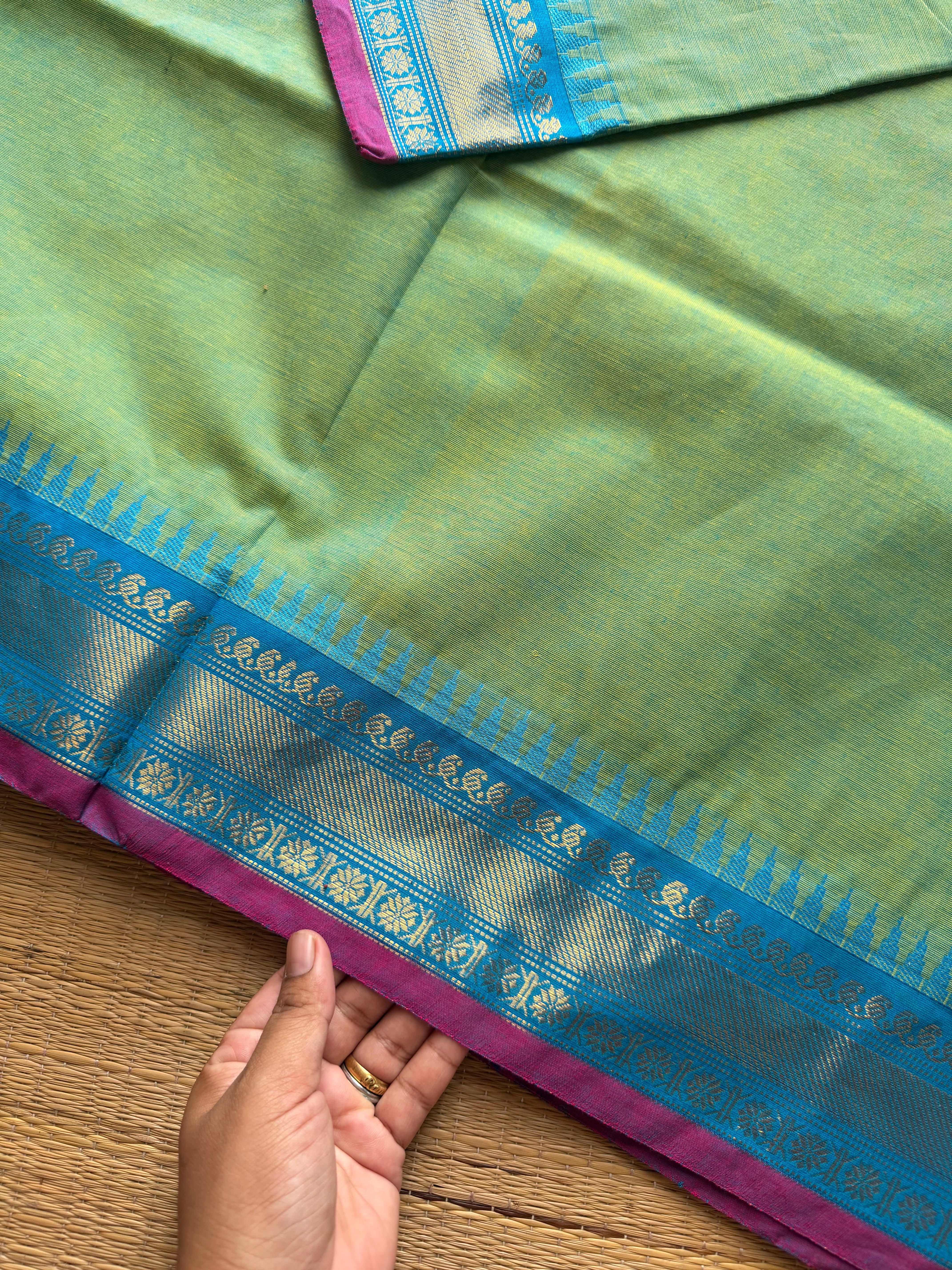 RF1059 Dual tone Apple green with sky blue combination Kanchi cotton saree