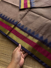 RF973 Thazhampoo border Kanchi cotton saree ~ Dual tone grey