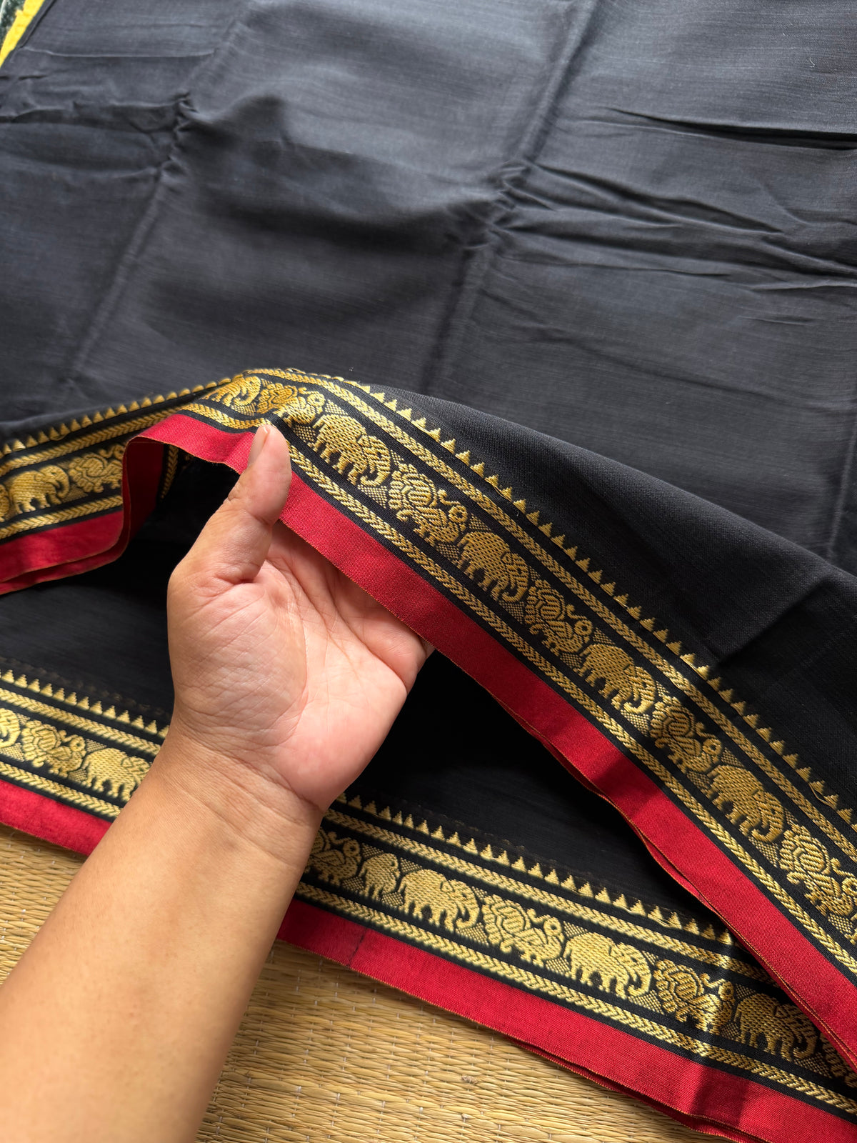 RF928 Black ~ Mercerised Narayanpet soft cotton saree with small thread border