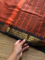 RF920 Rust orange with black ~ Vintage Podi Kattam Kanchi cotton saree with small border