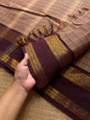 RF1035 Biscuit with brown ~ Vintage Kattam / Checks Kanchi Cotton Saree