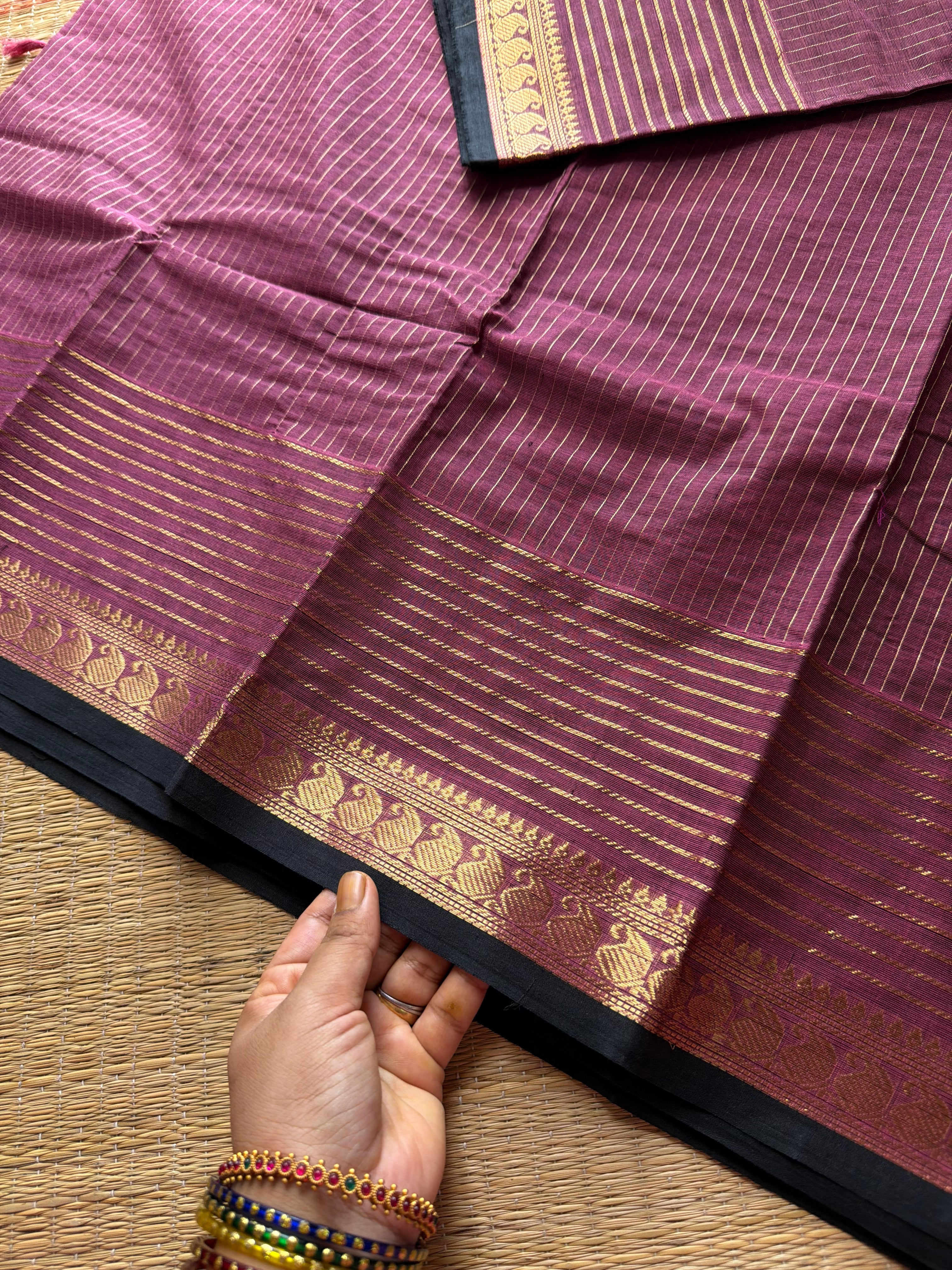 RF588 Dark onion pink with black combination vaira Oosi pattern & contrast mango Zari border