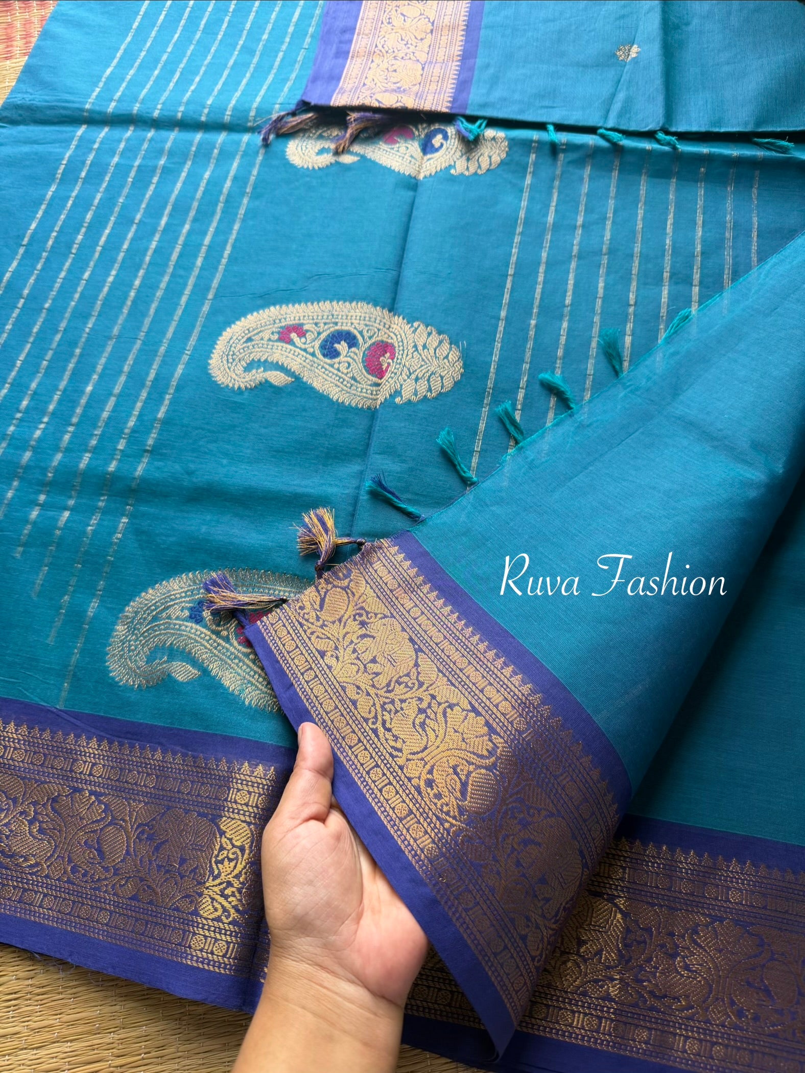 Peacock blue with royal blue shade Premium 120 count  Kanchi Cotton Saree With Unique Vanasingaram Border and simple zari woven mango Motif Pallu
