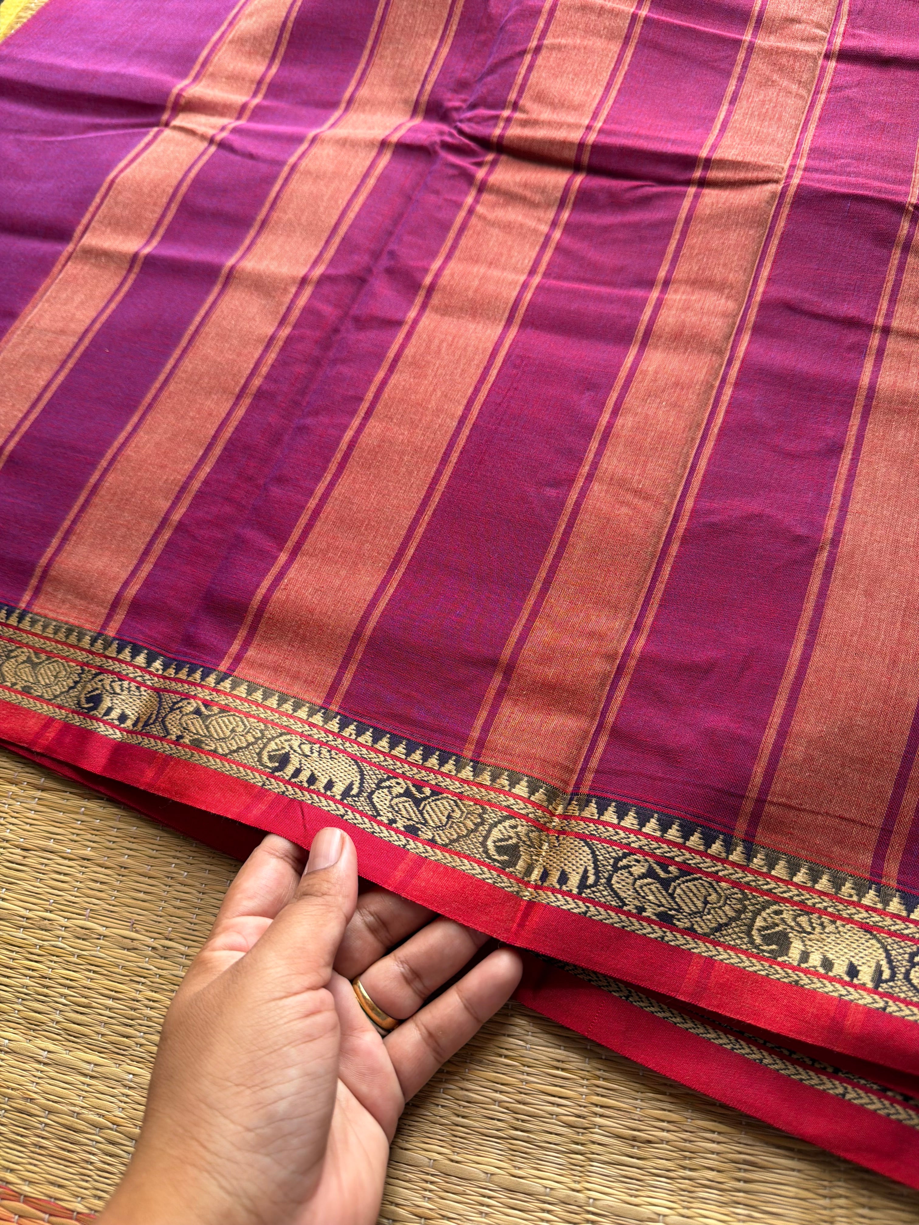 RF929 Magenta pink ~ Mercerised Narayanpet soft cotton saree with small thread border