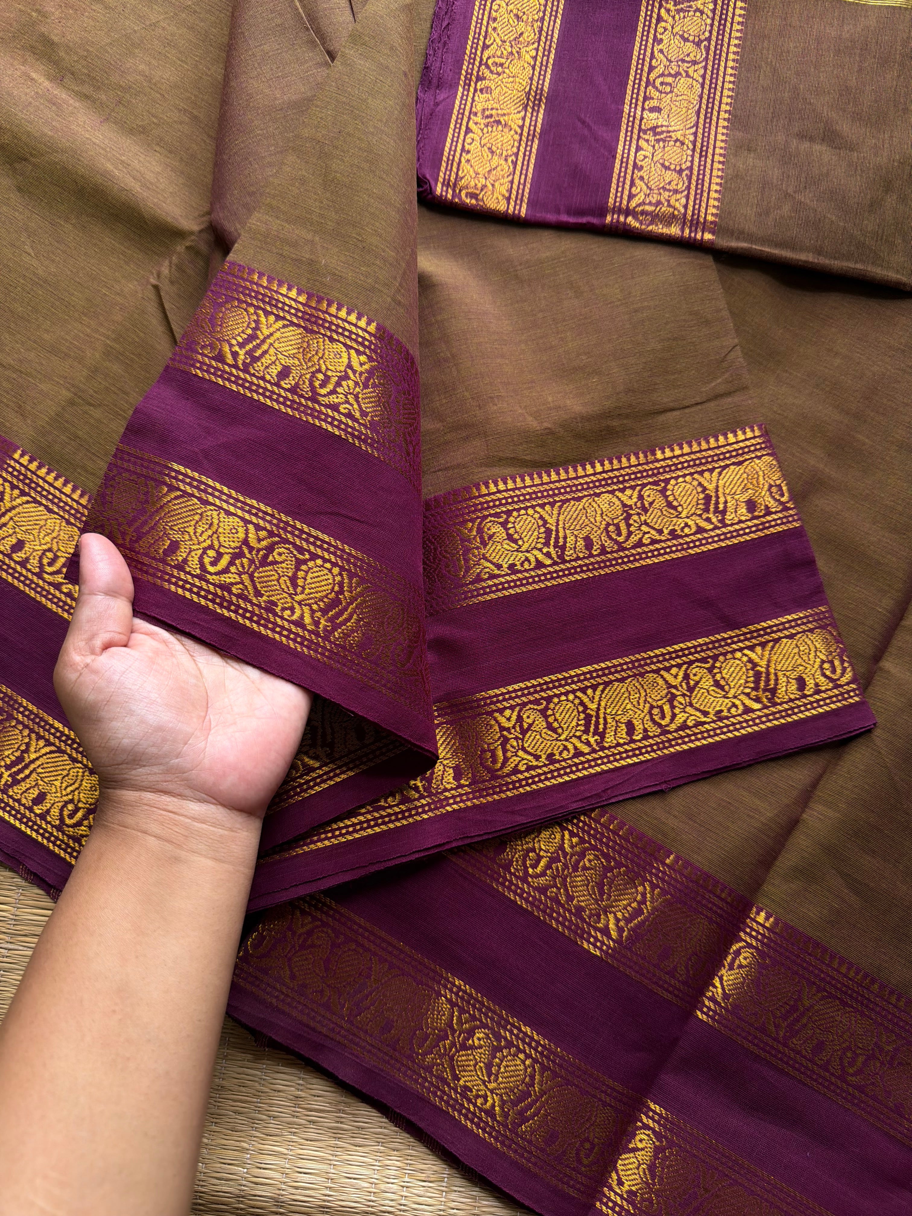 RF923 Dual tone olive brown shade ~ Silk saree inspired Kanchi cotton saree